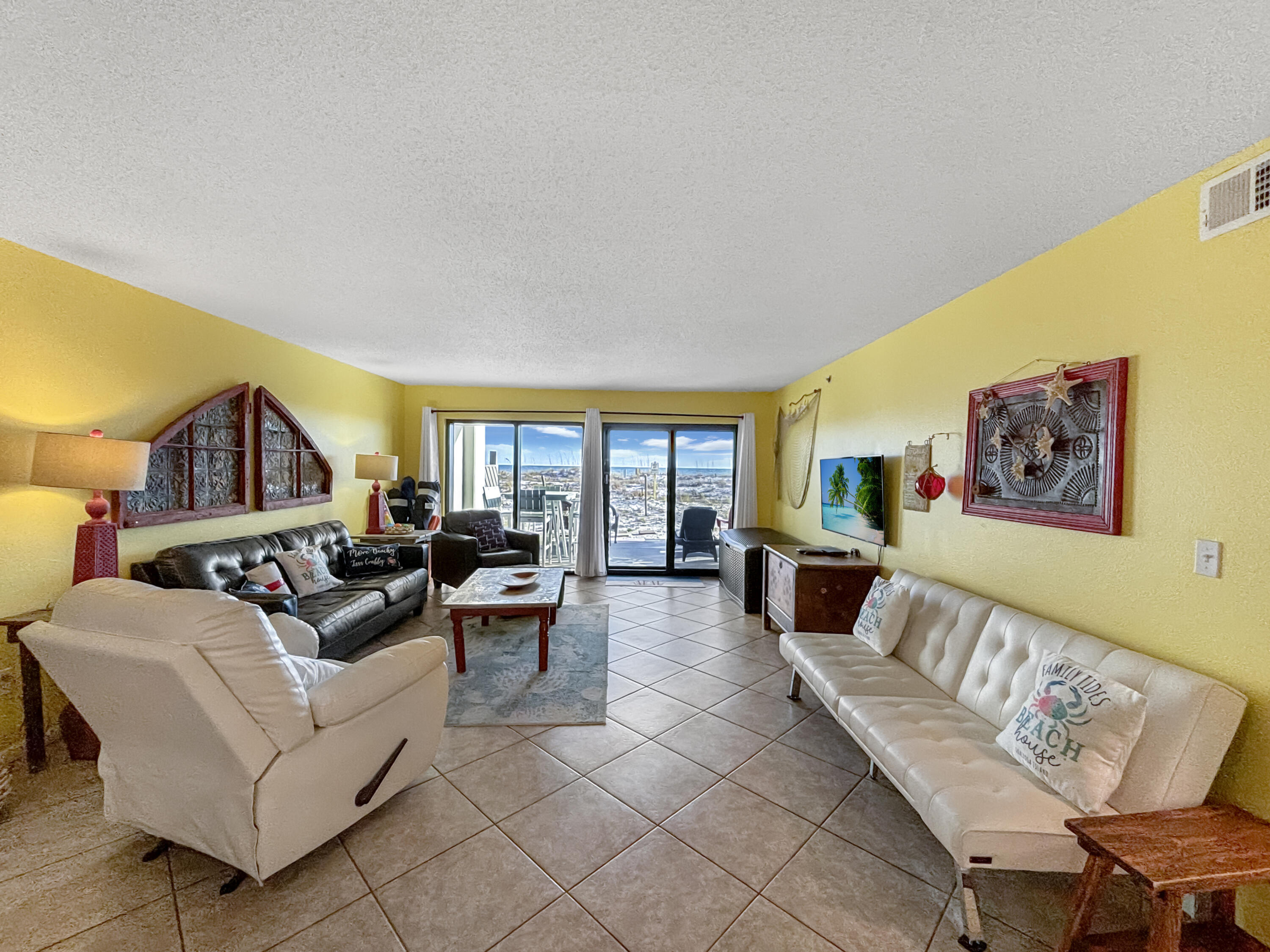 SURF DWELLER CONDO - Residential
