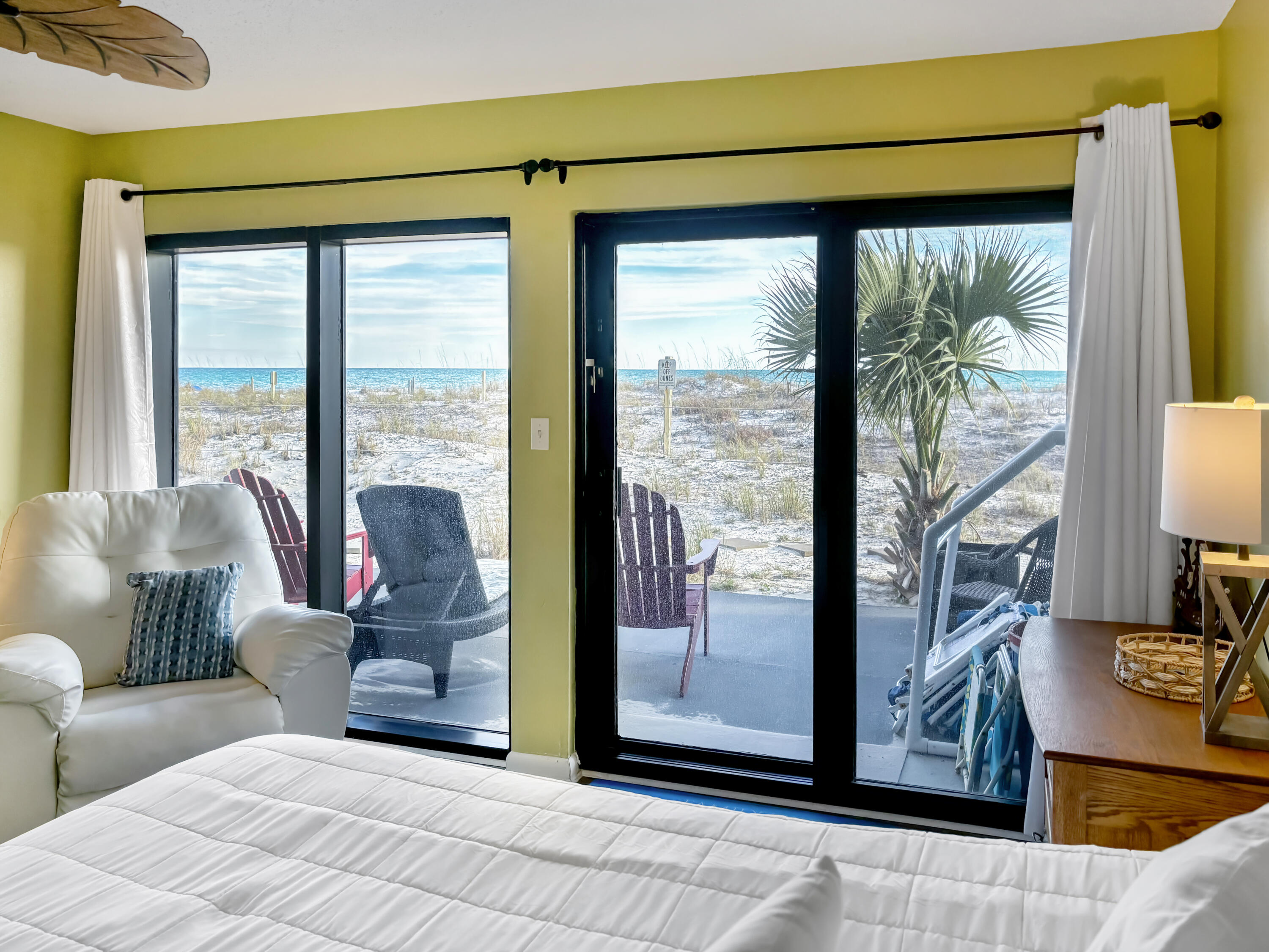 SURF DWELLER CONDO - Residential