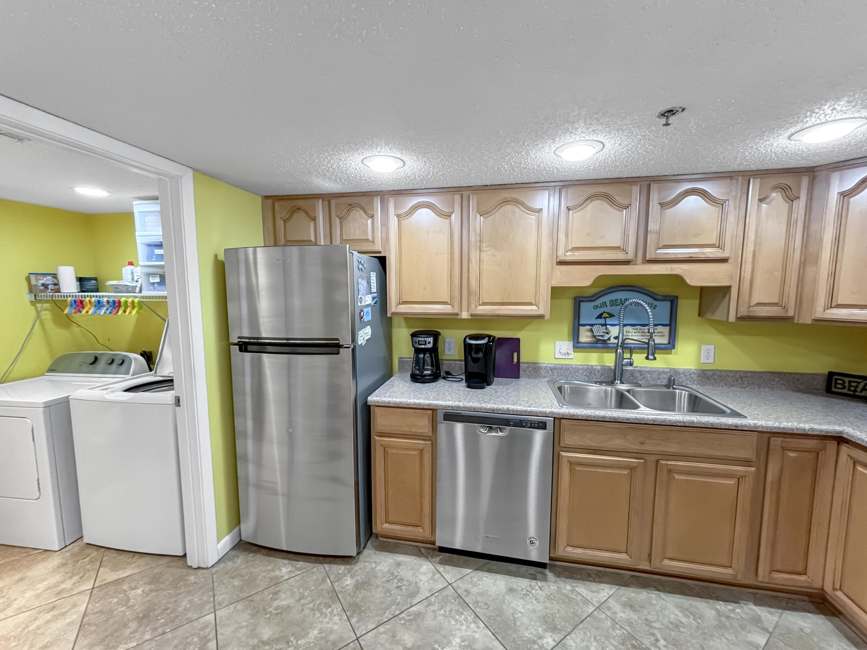SURF DWELLER CONDO - Residential