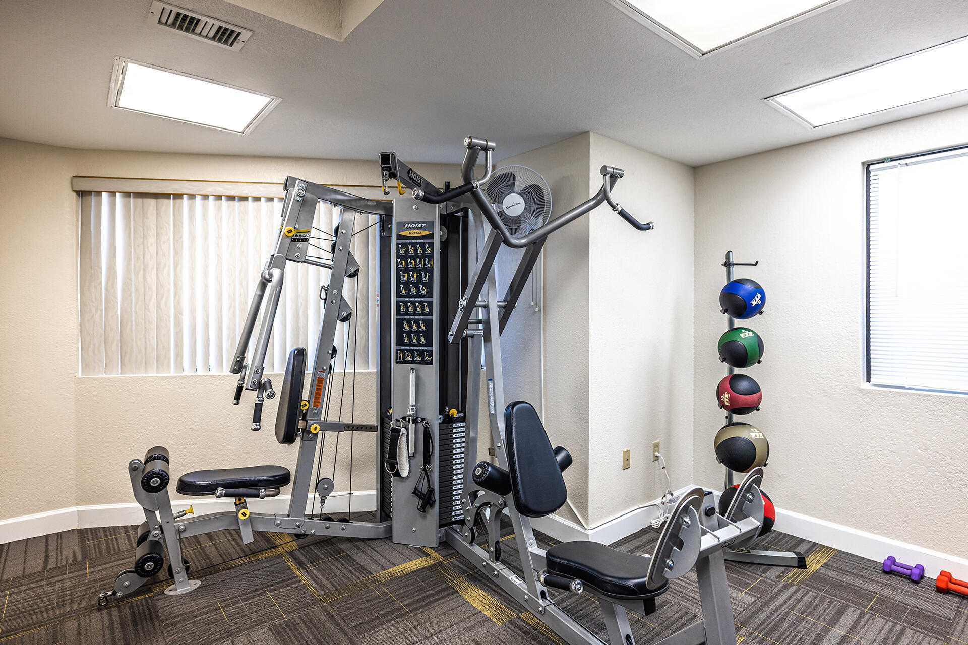 SURF DWELLER CONDO - Residential