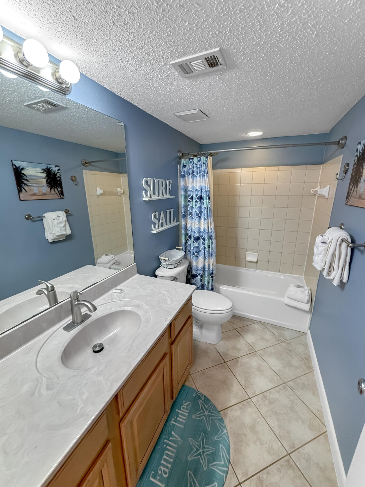 SURF DWELLER CONDO - Residential