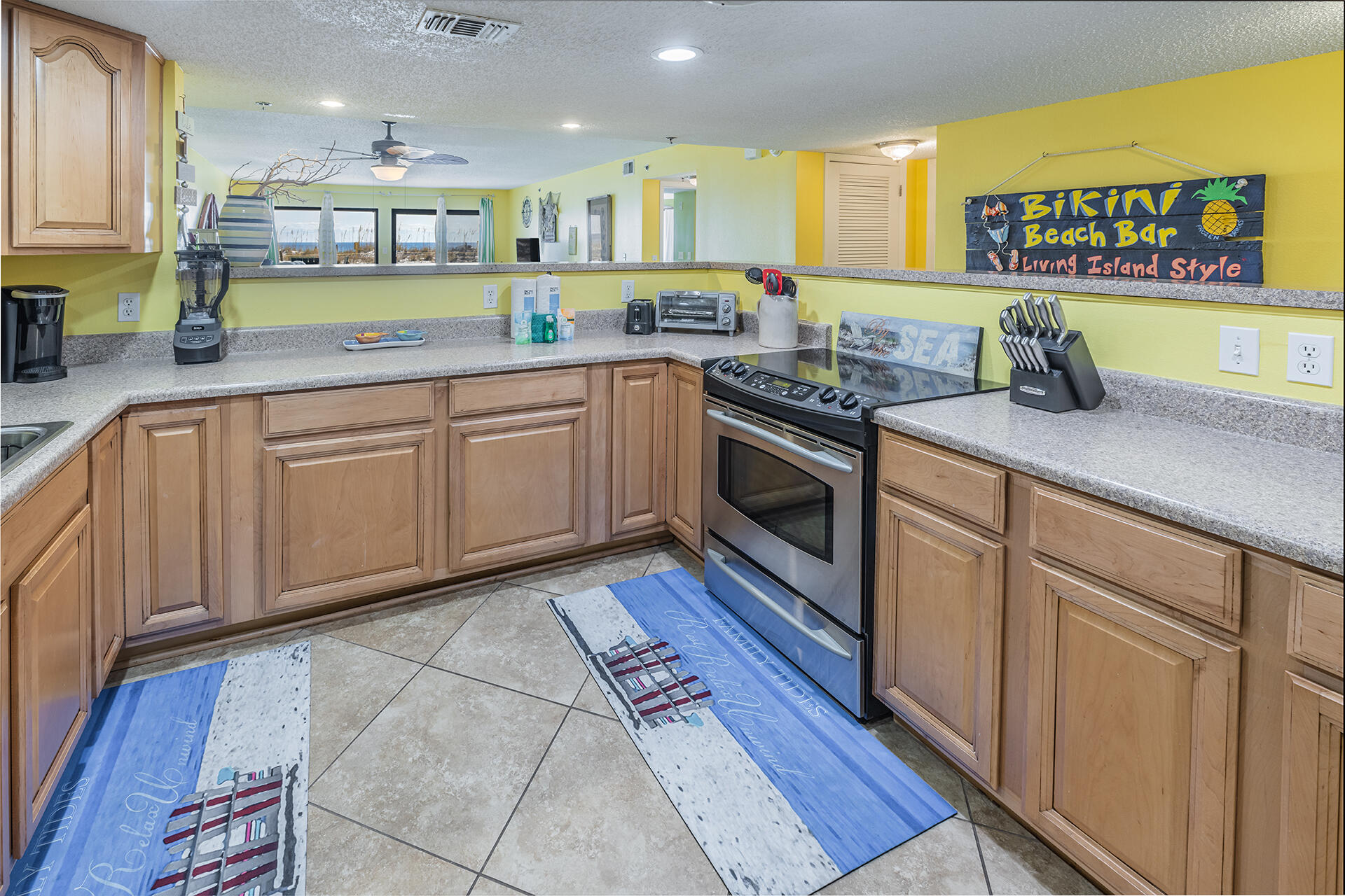 SURF DWELLER CONDO - Residential