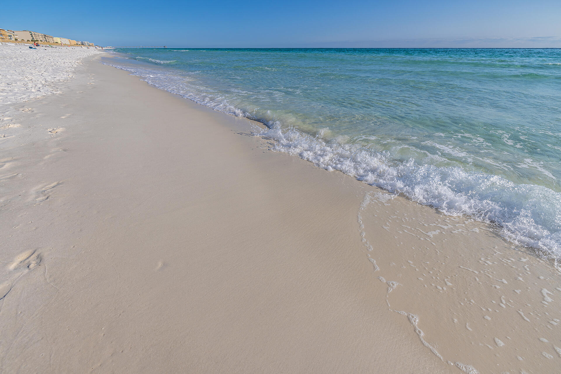 SURF DWELLER CONDO - Residential
