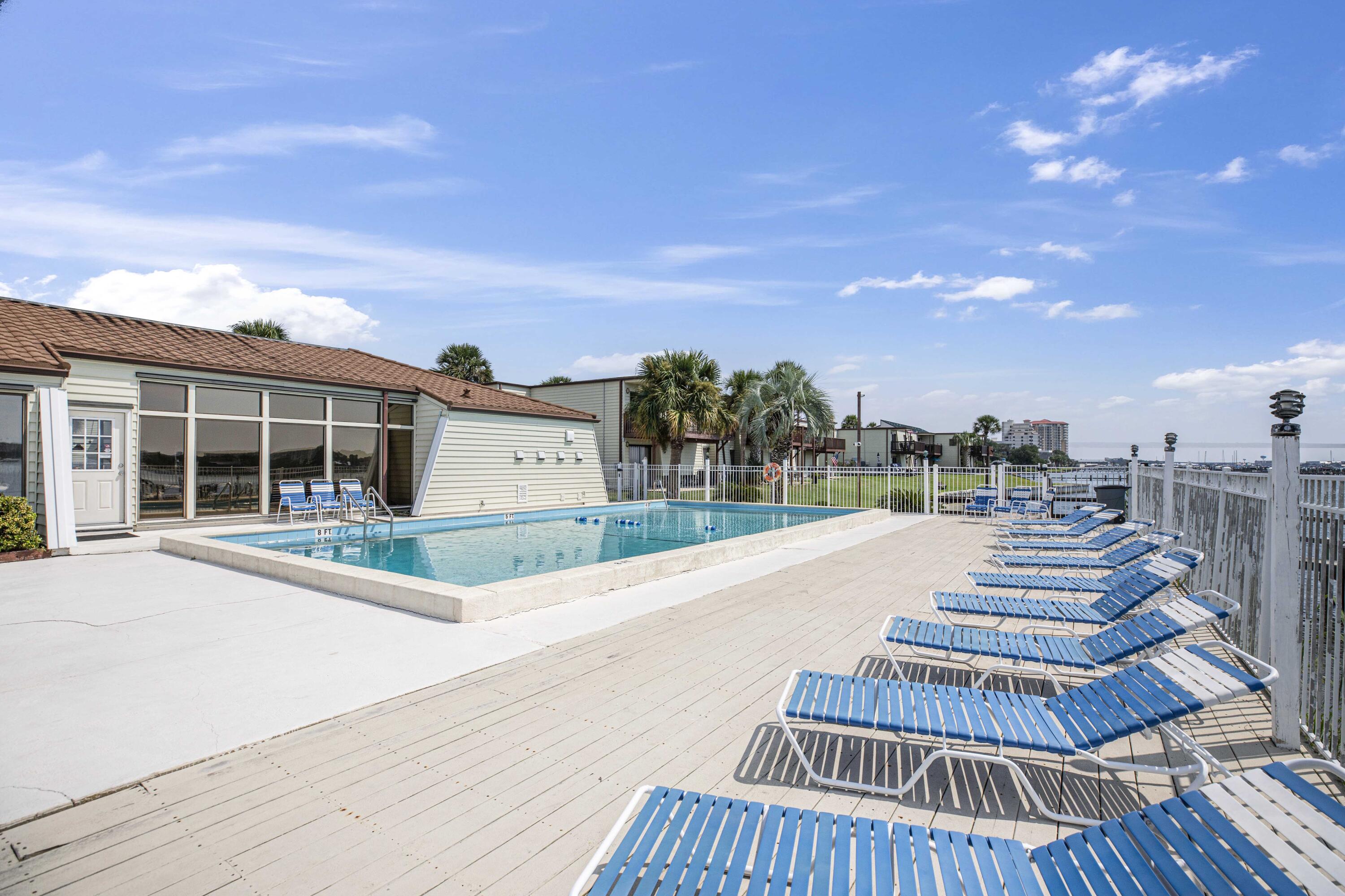 FOUNTAINHEAD CONDO - Residential