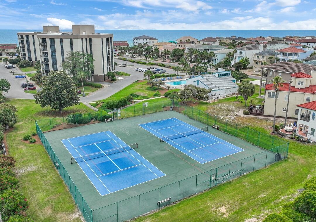 TERRA COTTA TERRACE - Residential