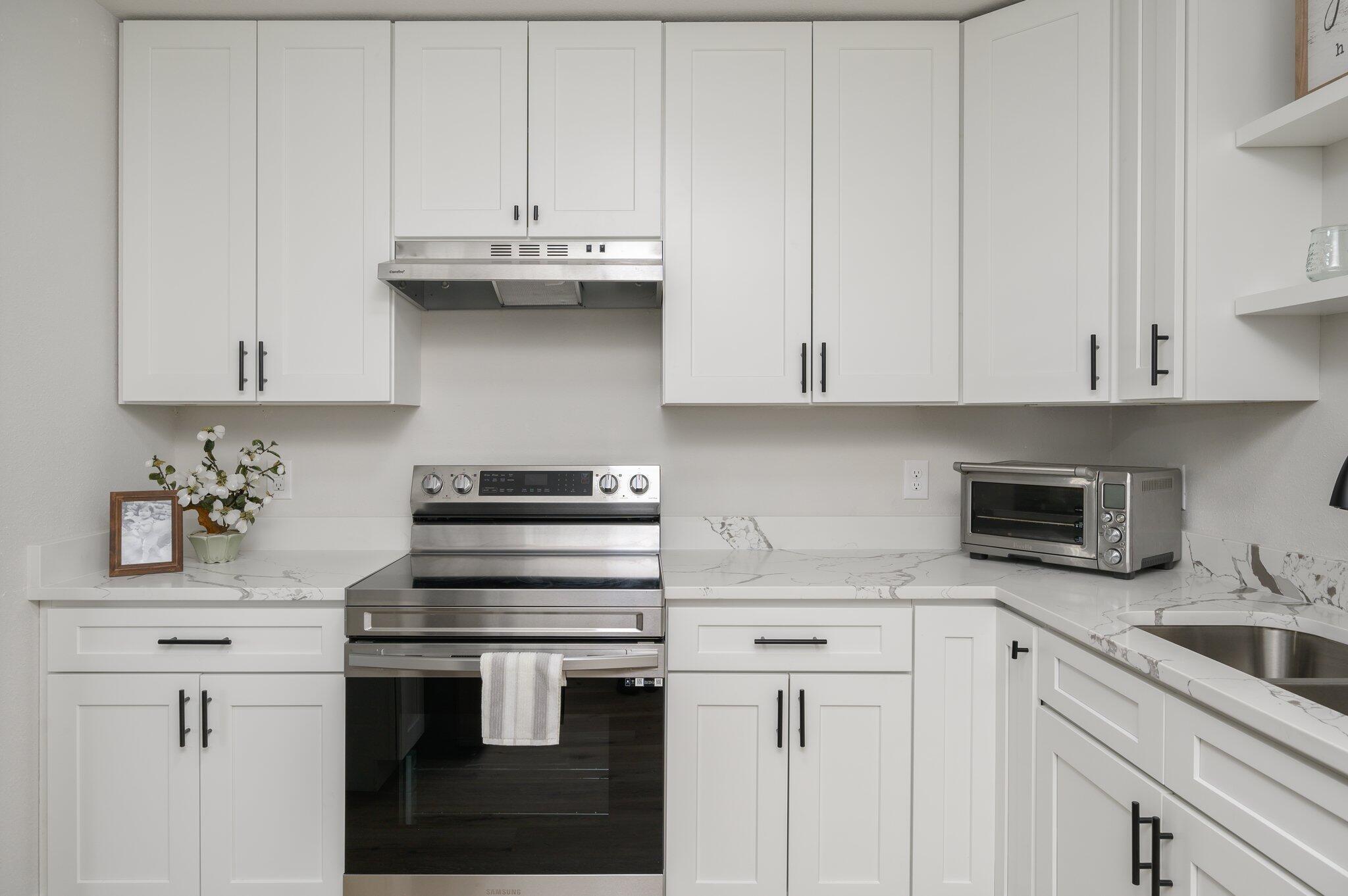 OAKLAND HEIGHTS - Residential