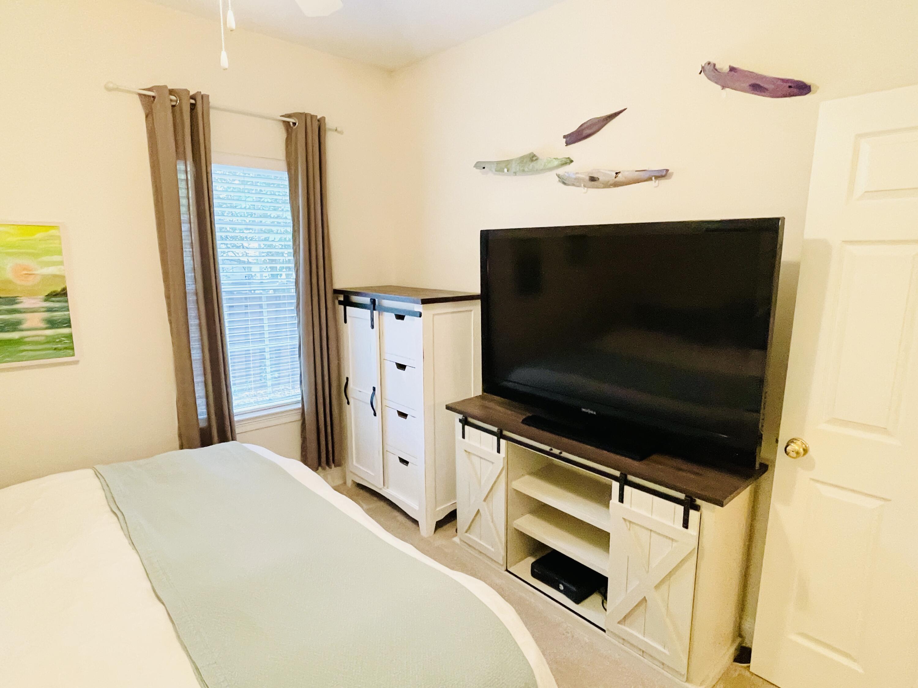 MEDITERRANEAN VILLAGE AT BLUEWATER BAY - Residential