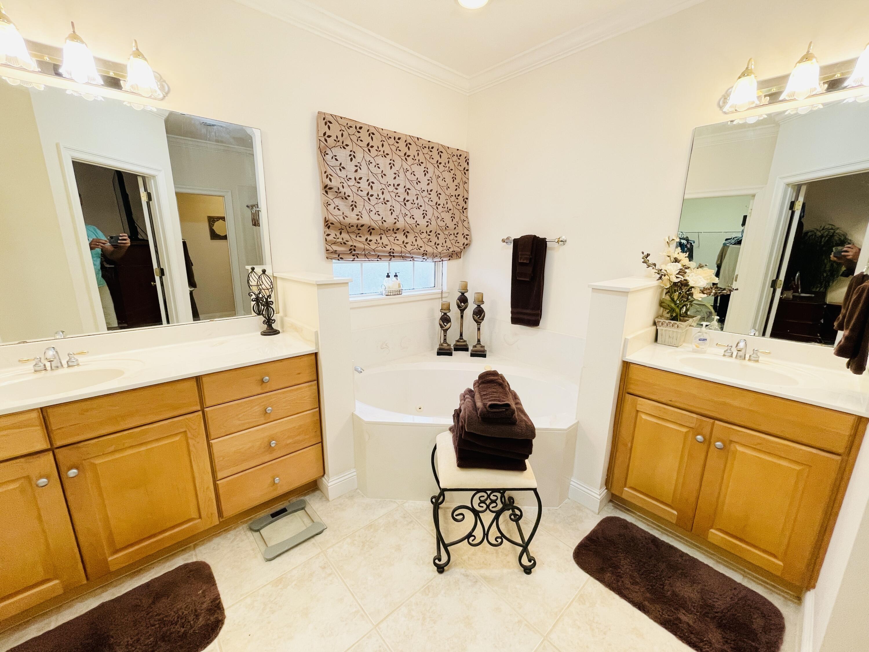 MEDITERRANEAN VILLAGE AT BLUEWATER BAY - Residential