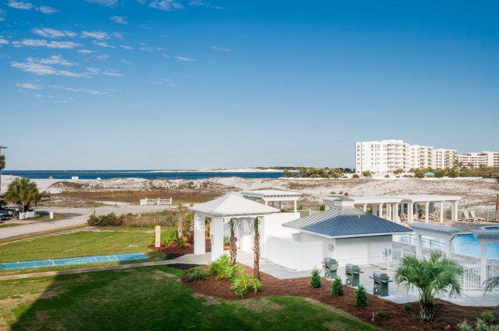 MAGNOLIA HOUSE (DESTIN POINTE) - Residential