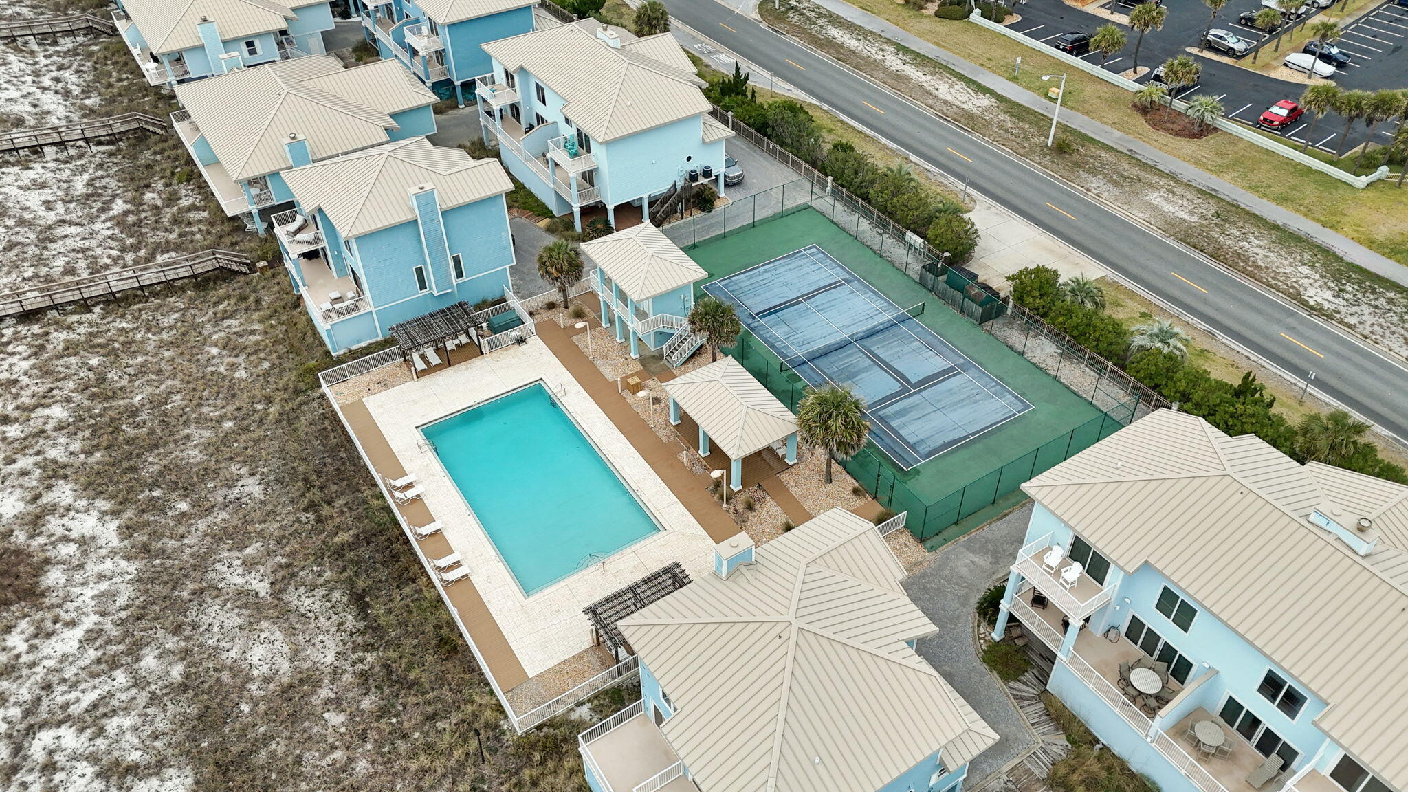 PORT SIDE VILLAS CONDO - Residential