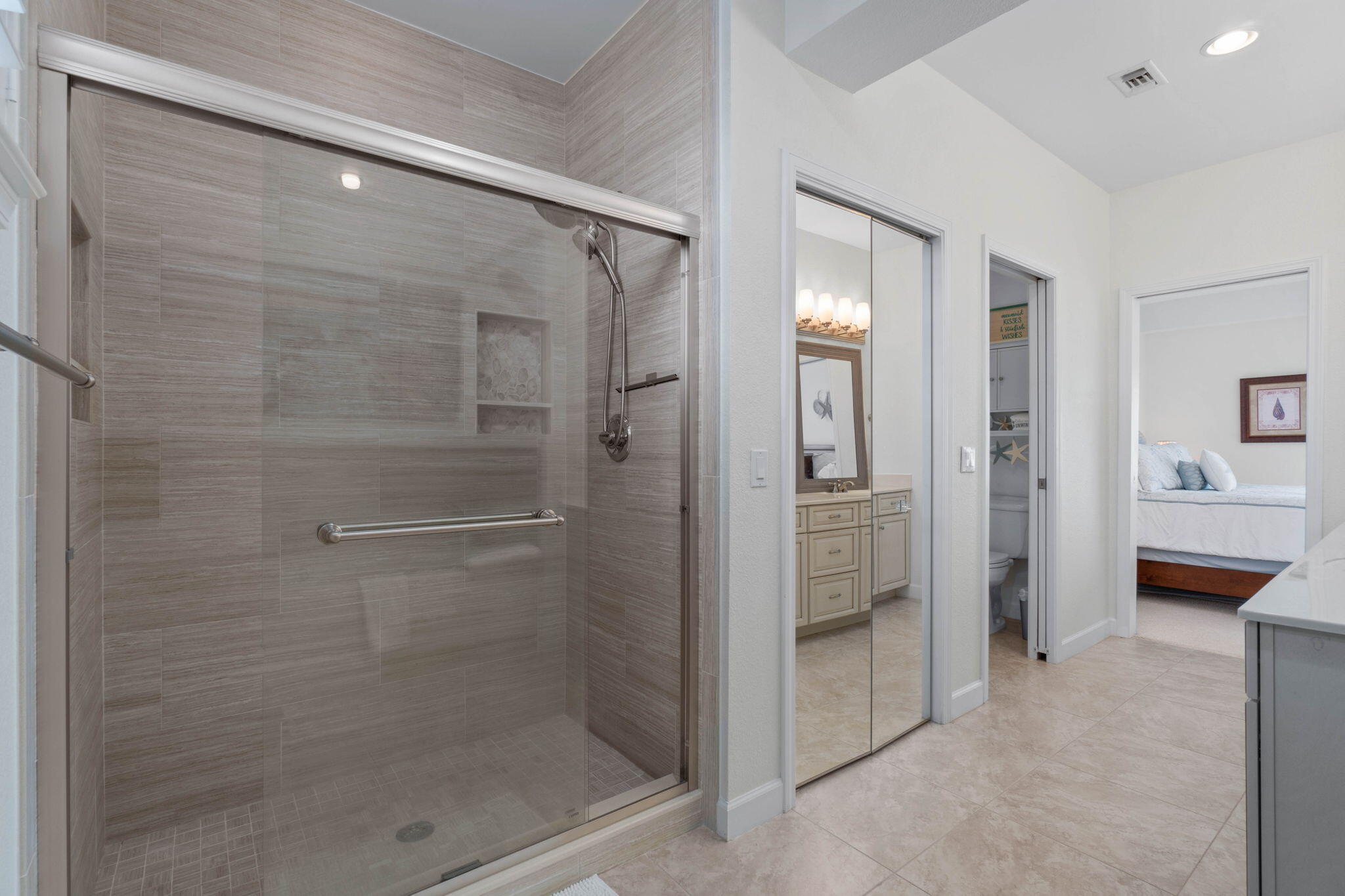 PORT SIDE VILLAS CONDO - Residential