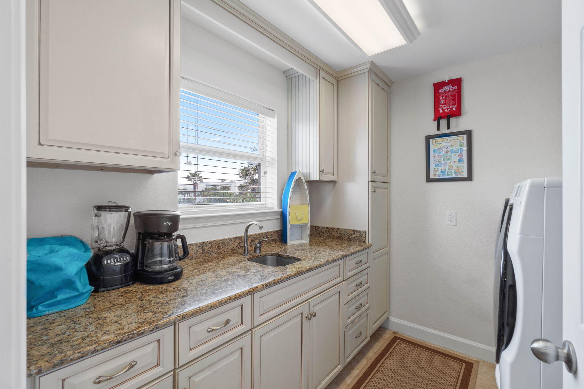 PORT SIDE VILLAS CONDO - Residential