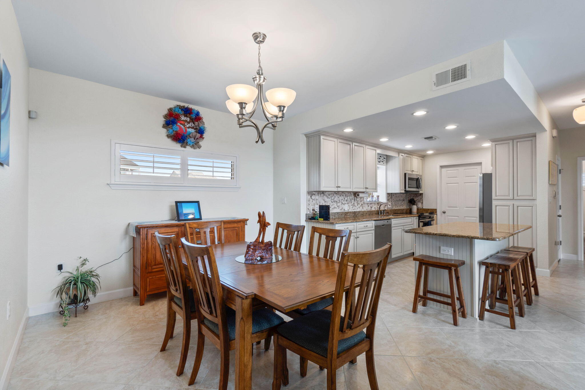 PORT SIDE VILLAS CONDO - Residential