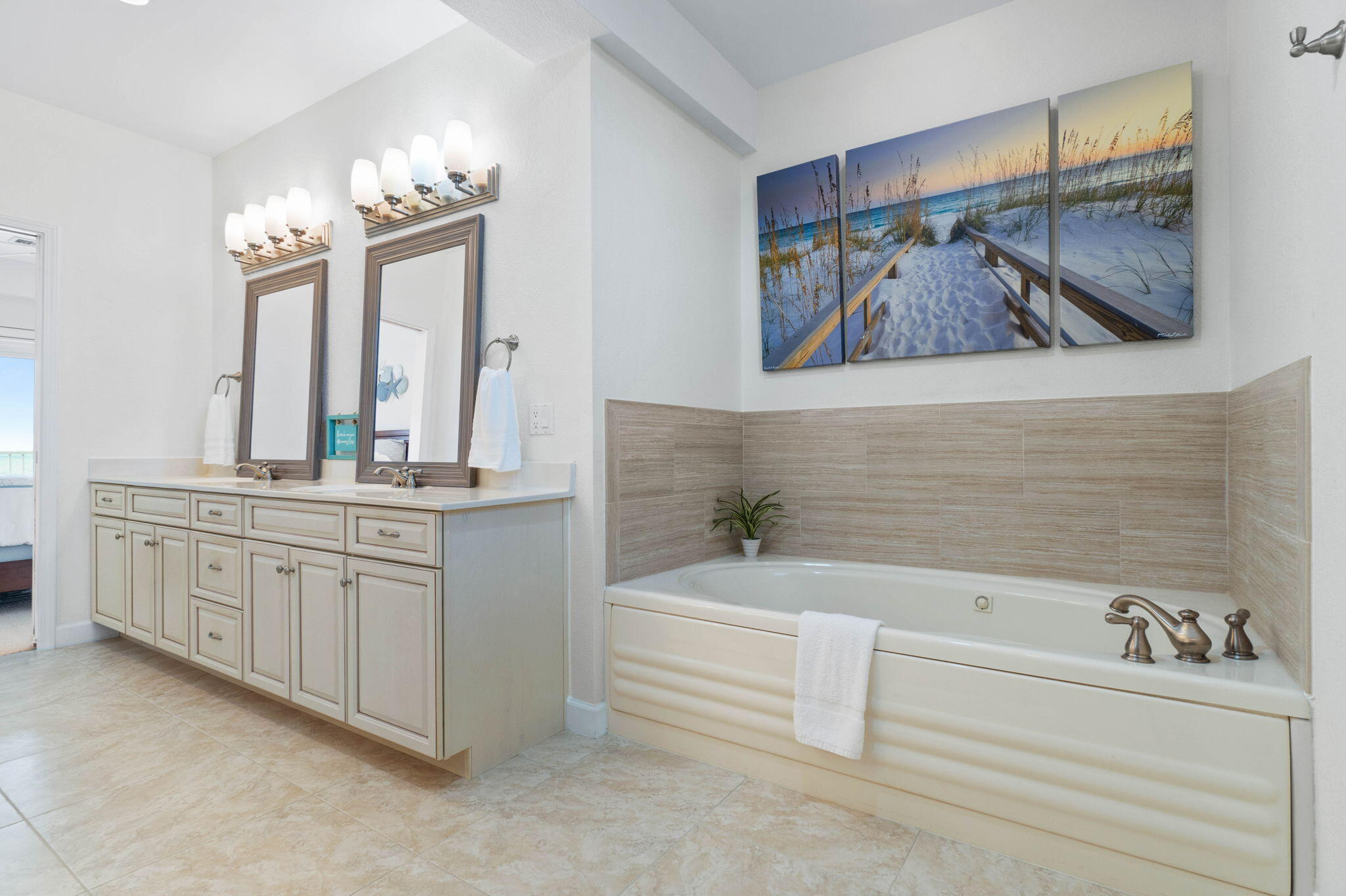 PORT SIDE VILLAS CONDO - Residential