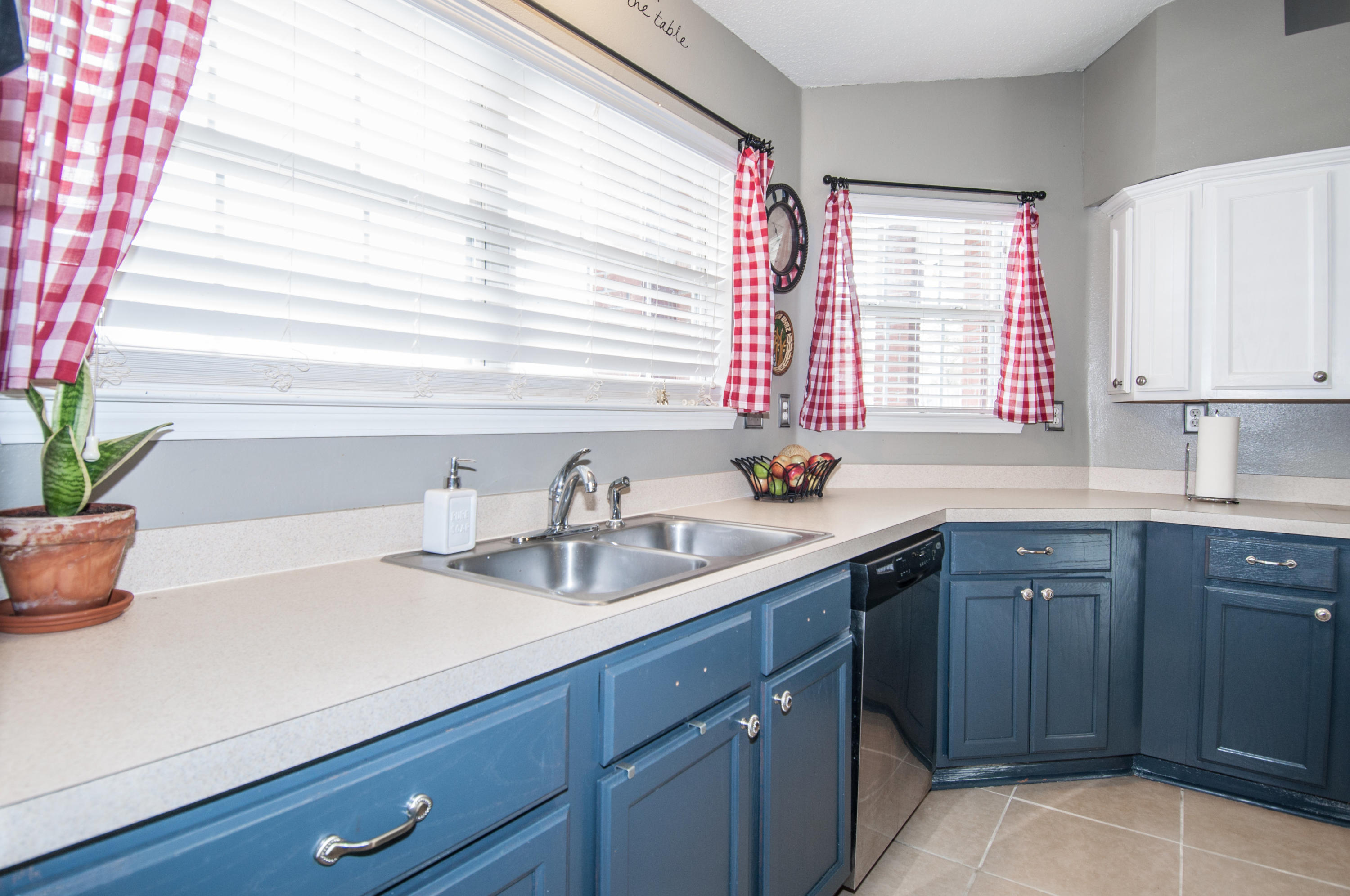 REDSTONE ESTATES - Residential