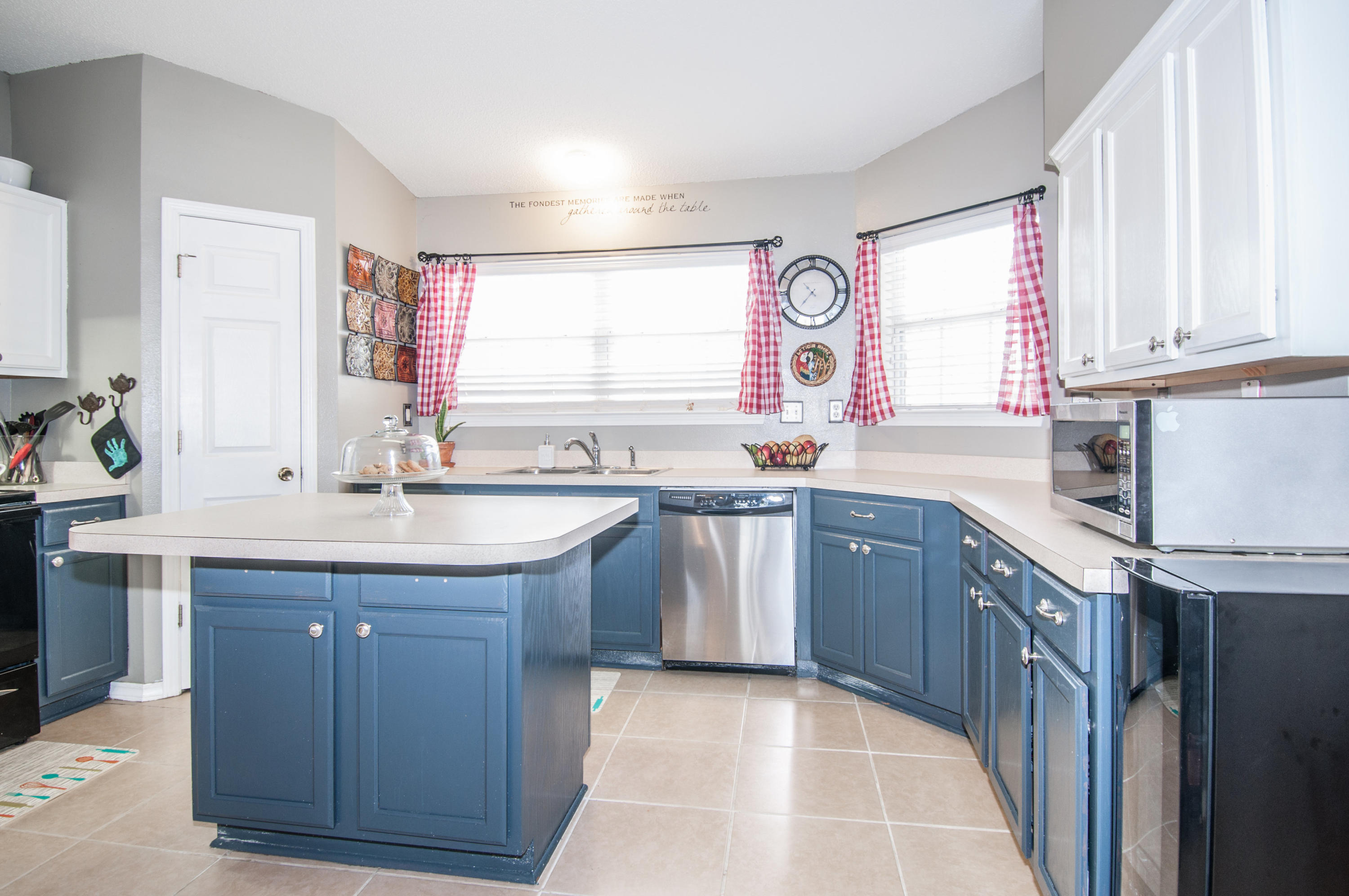 REDSTONE ESTATES - Residential