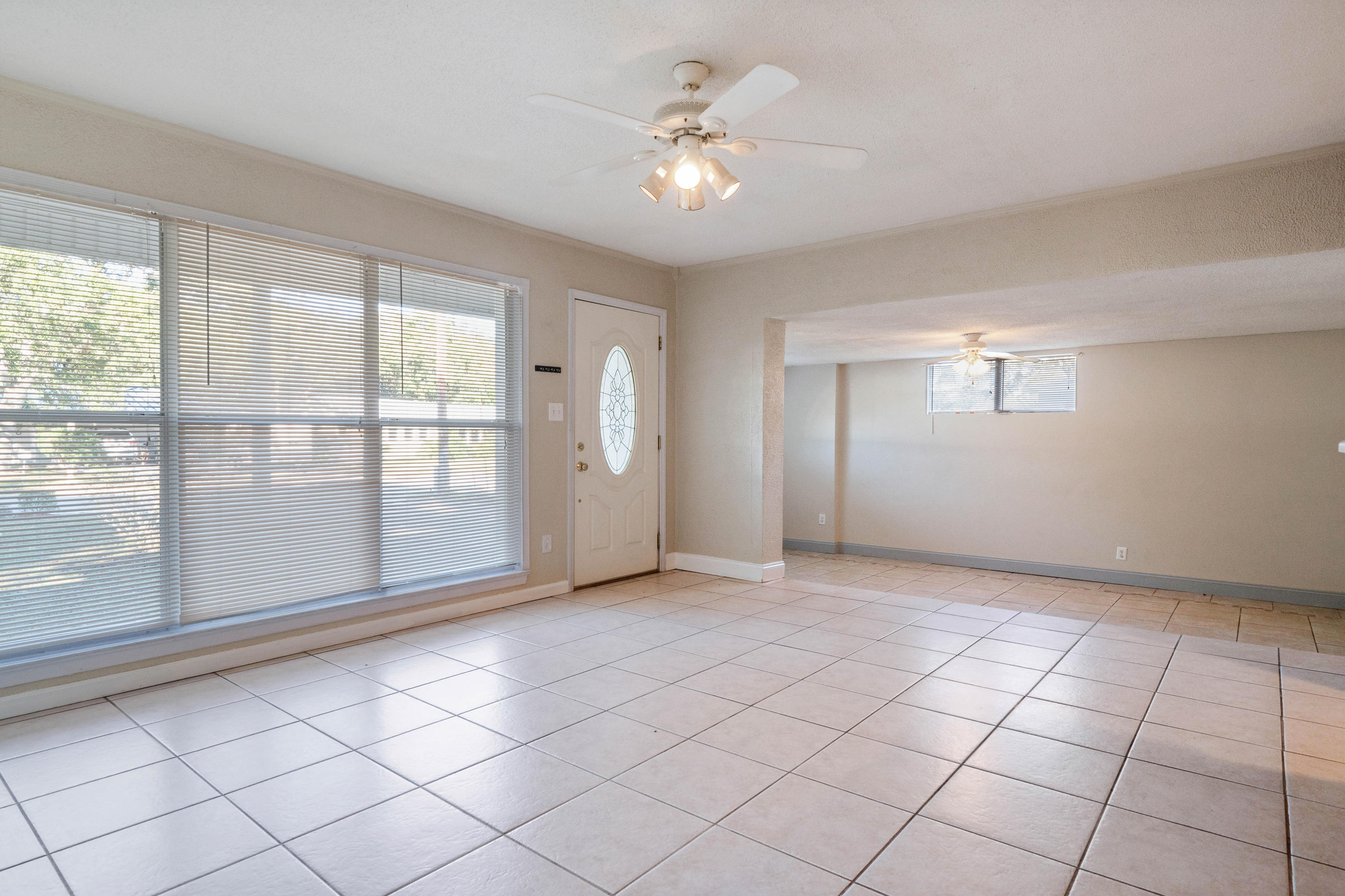 ELLIOTTS POINT 7TH ADDN - Residential