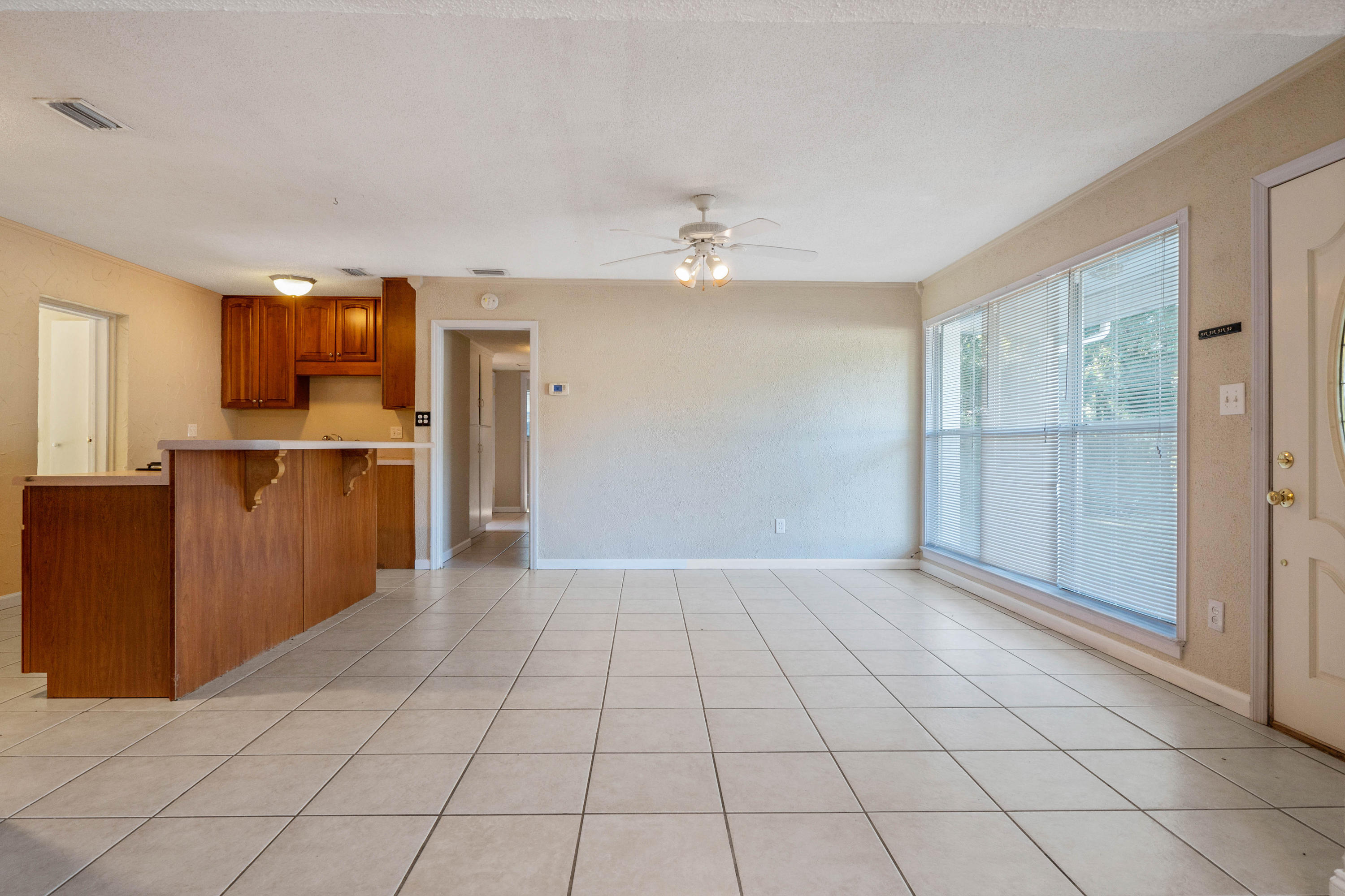 ELLIOTTS POINT 7TH ADDN - Residential