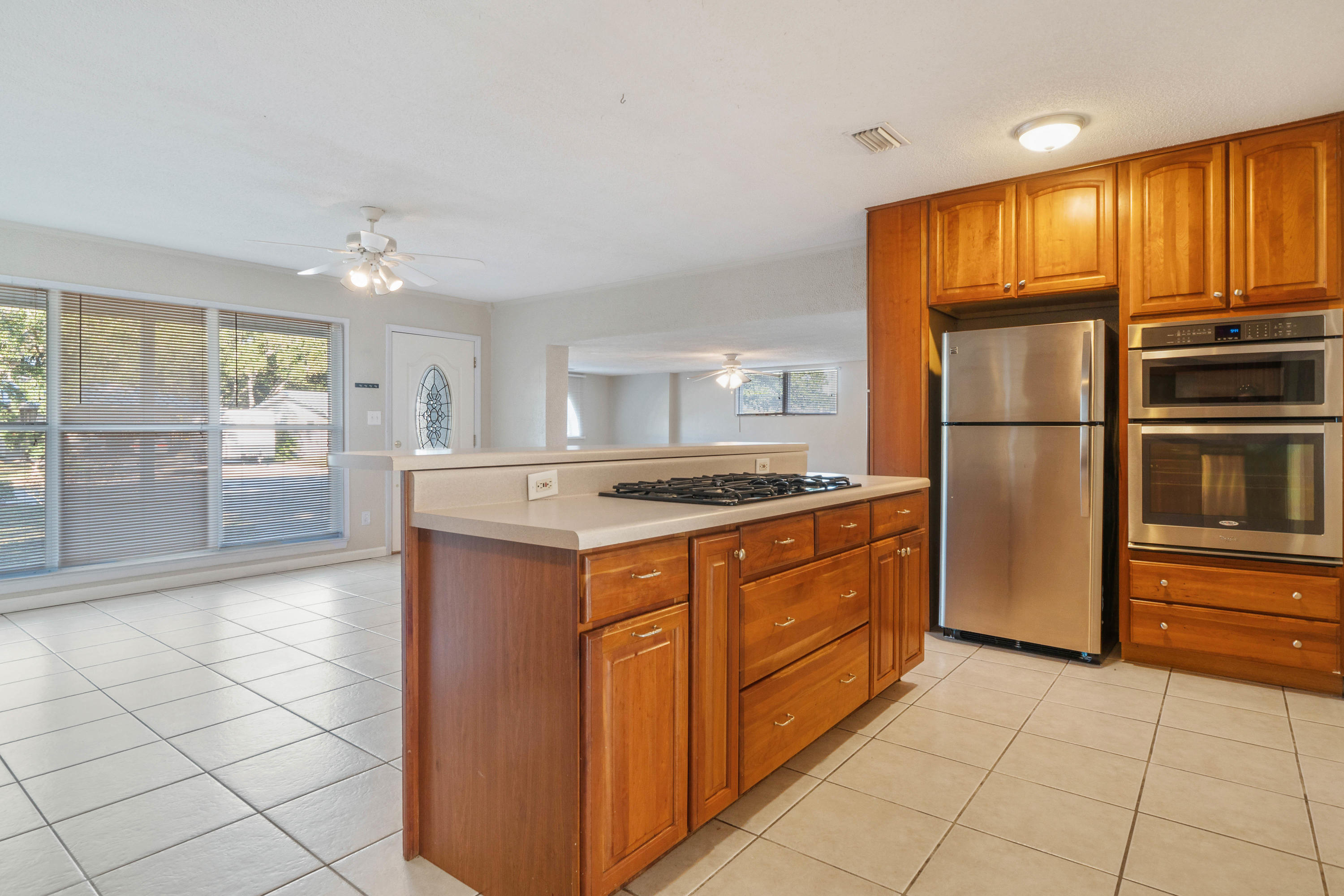 ELLIOTTS POINT 7TH ADDN - Residential