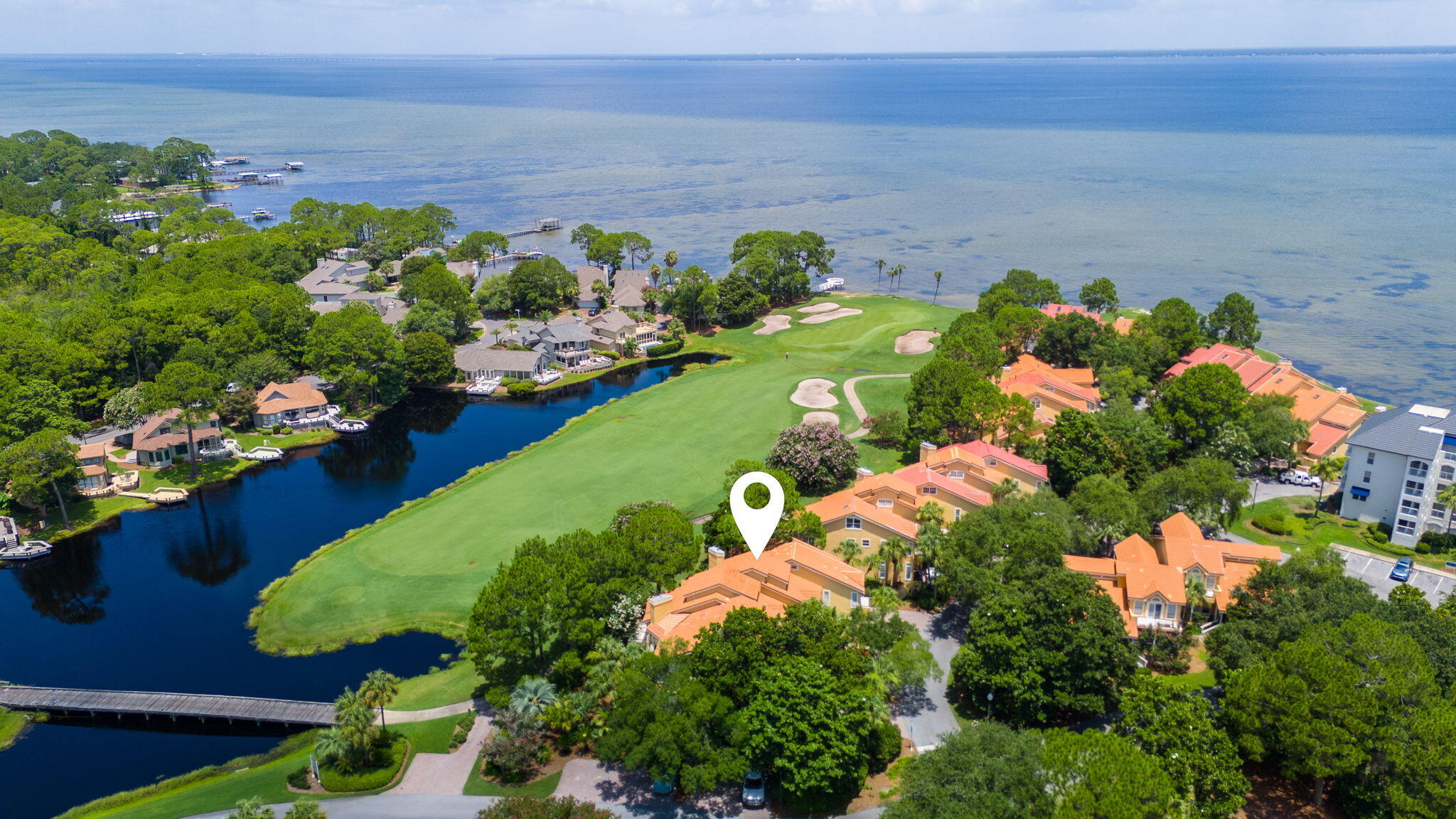 VANTAGE POINTE - Residential