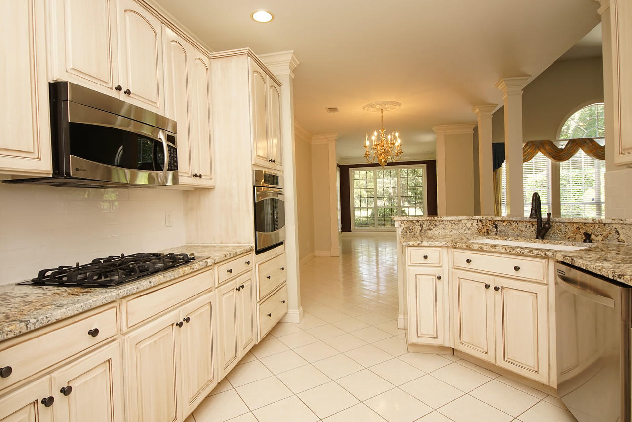 TURNBERRY PLACE - Residential