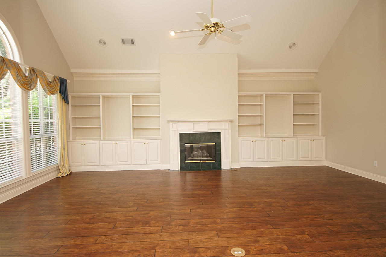 TURNBERRY PLACE - Residential