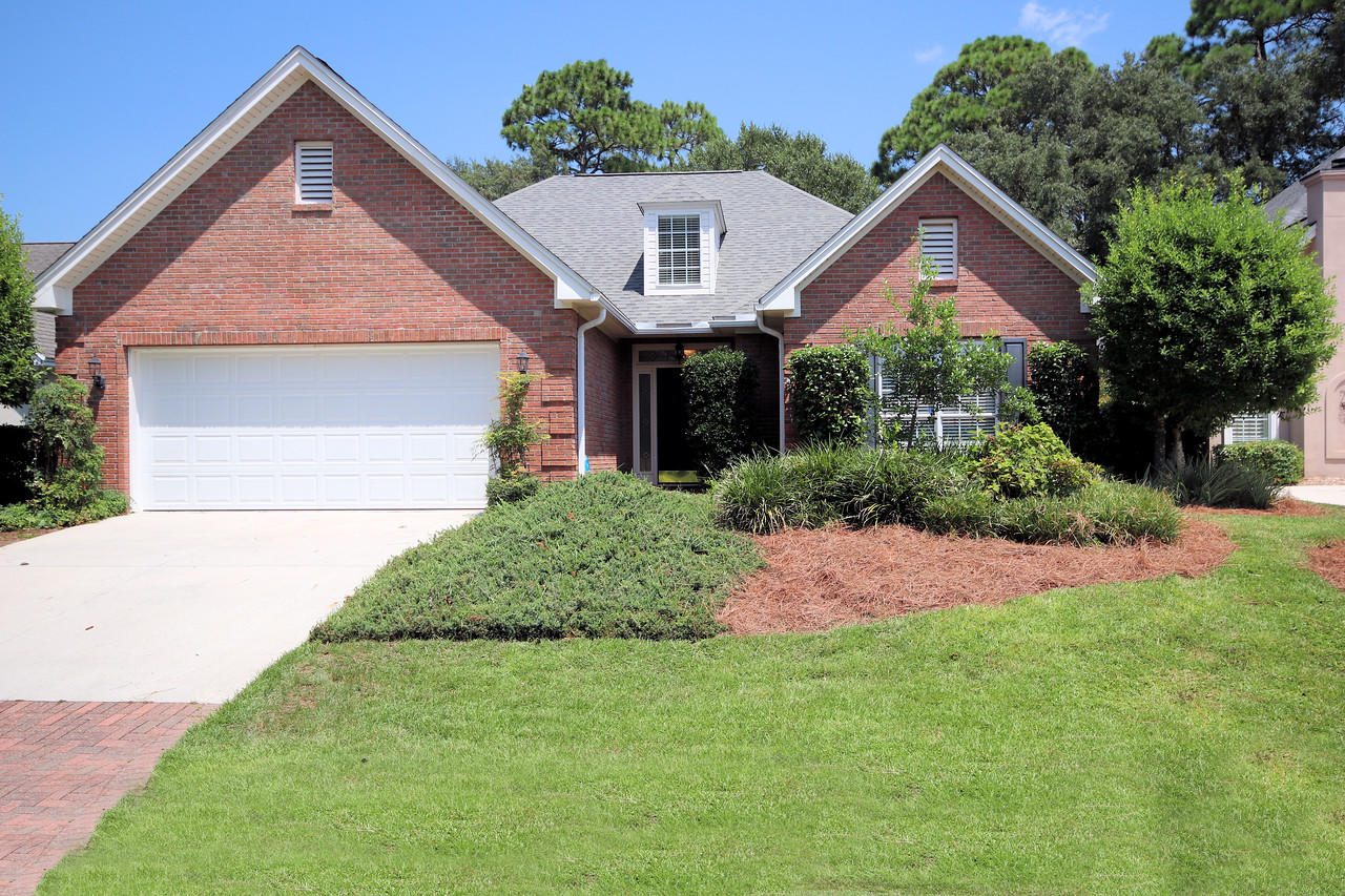 TURNBERRY PLACE - Residential