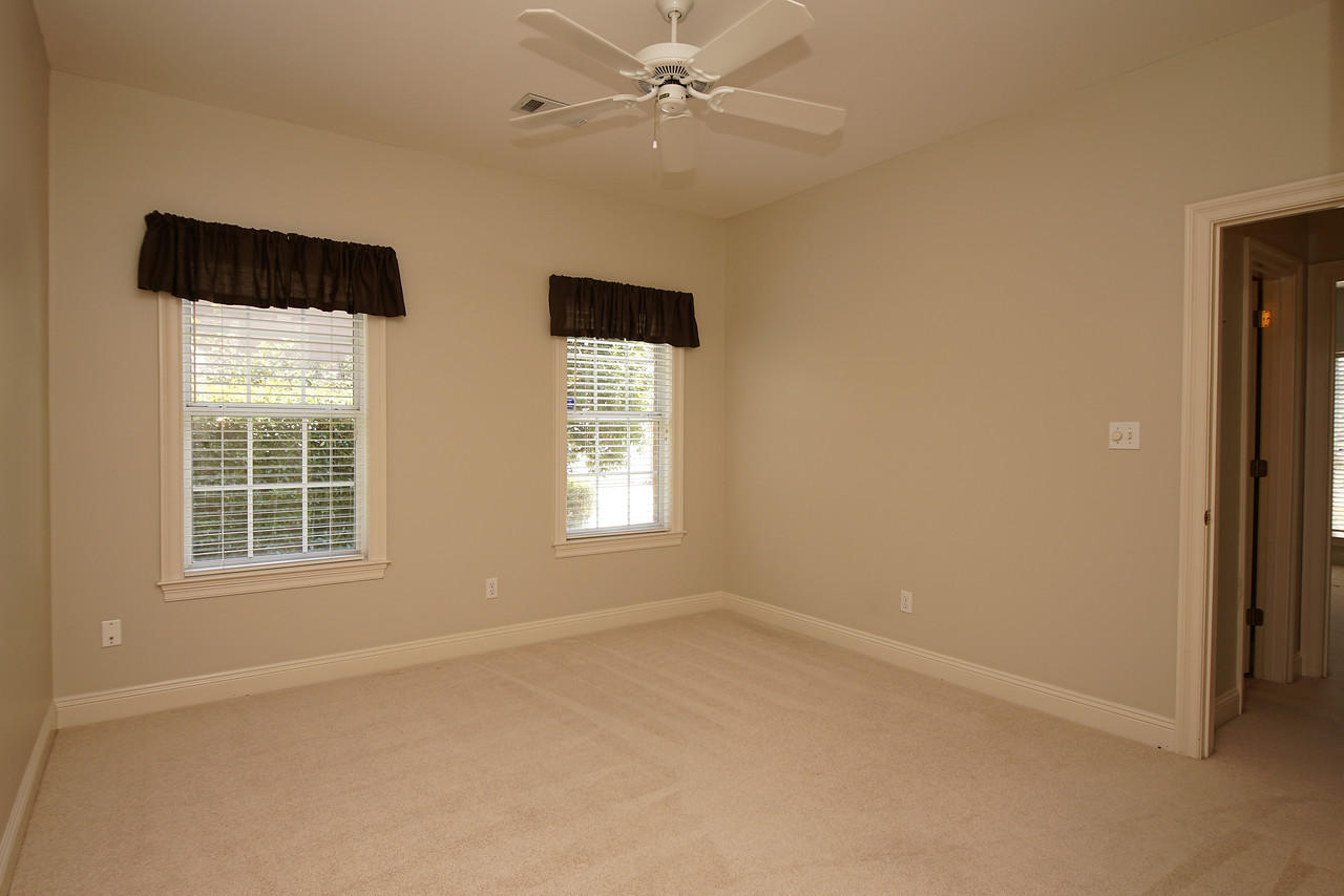 TURNBERRY PLACE - Residential