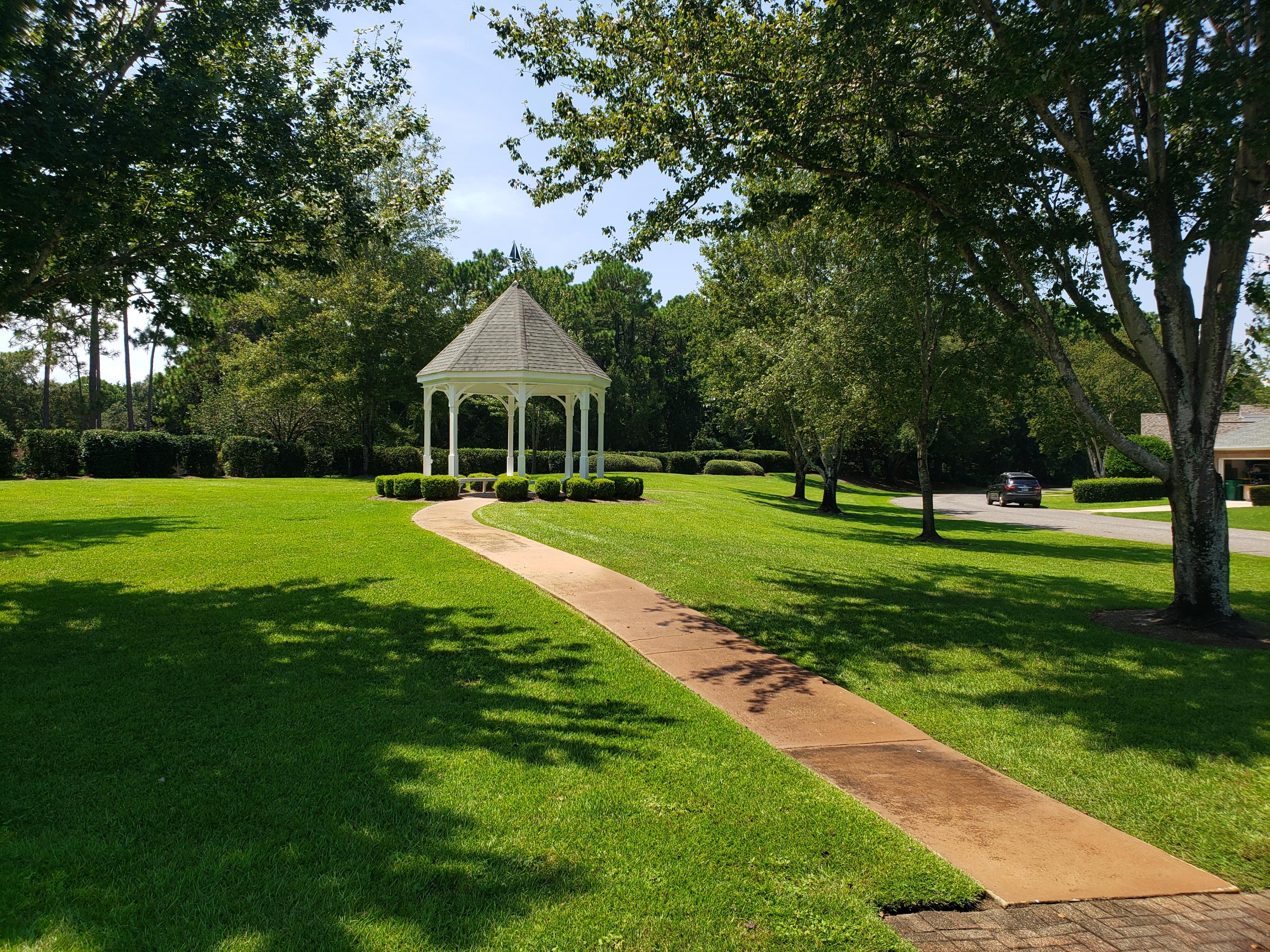 TURNBERRY PLACE - Residential