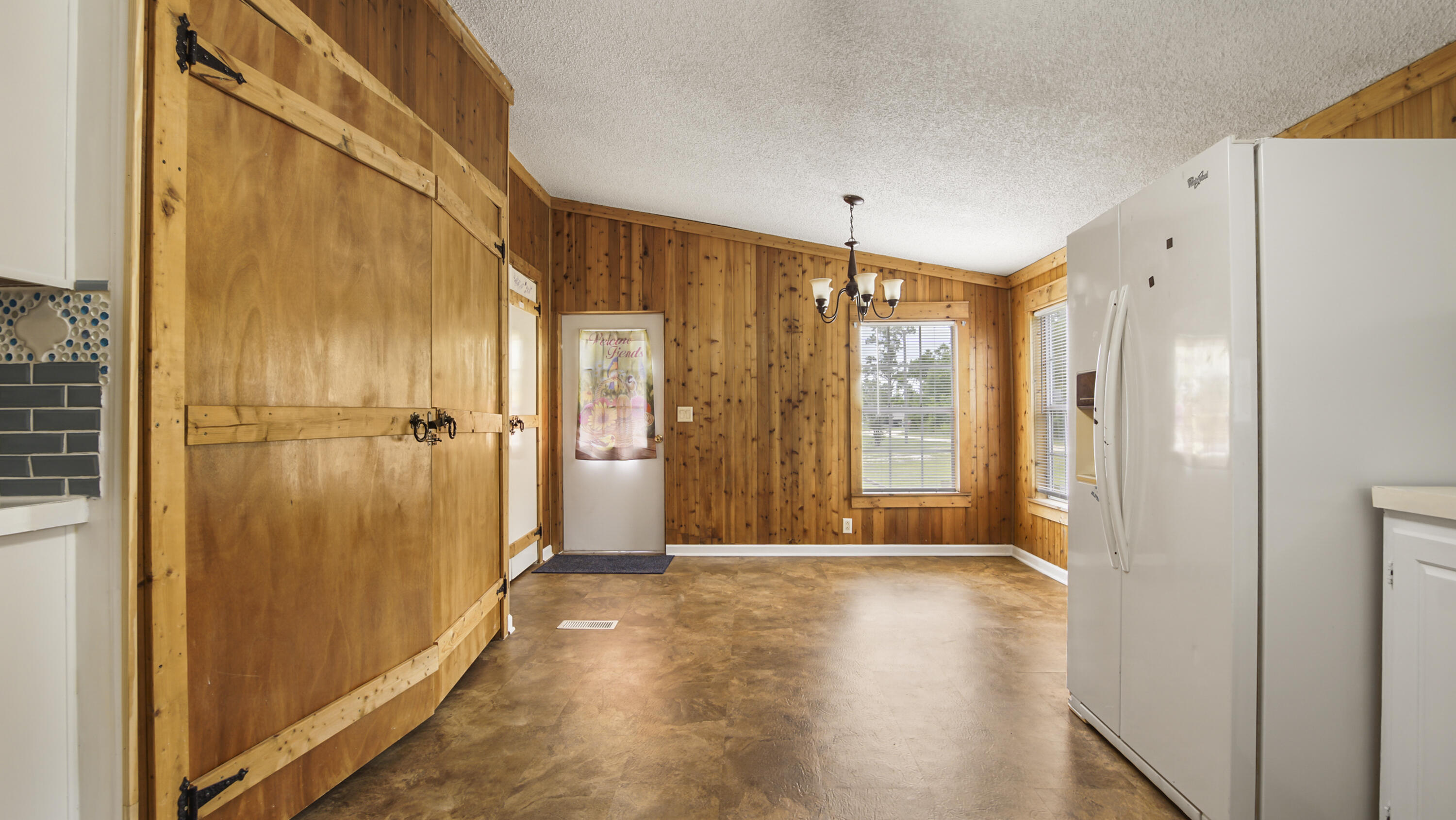 NO RECORDED SUBDIVISION - Residential