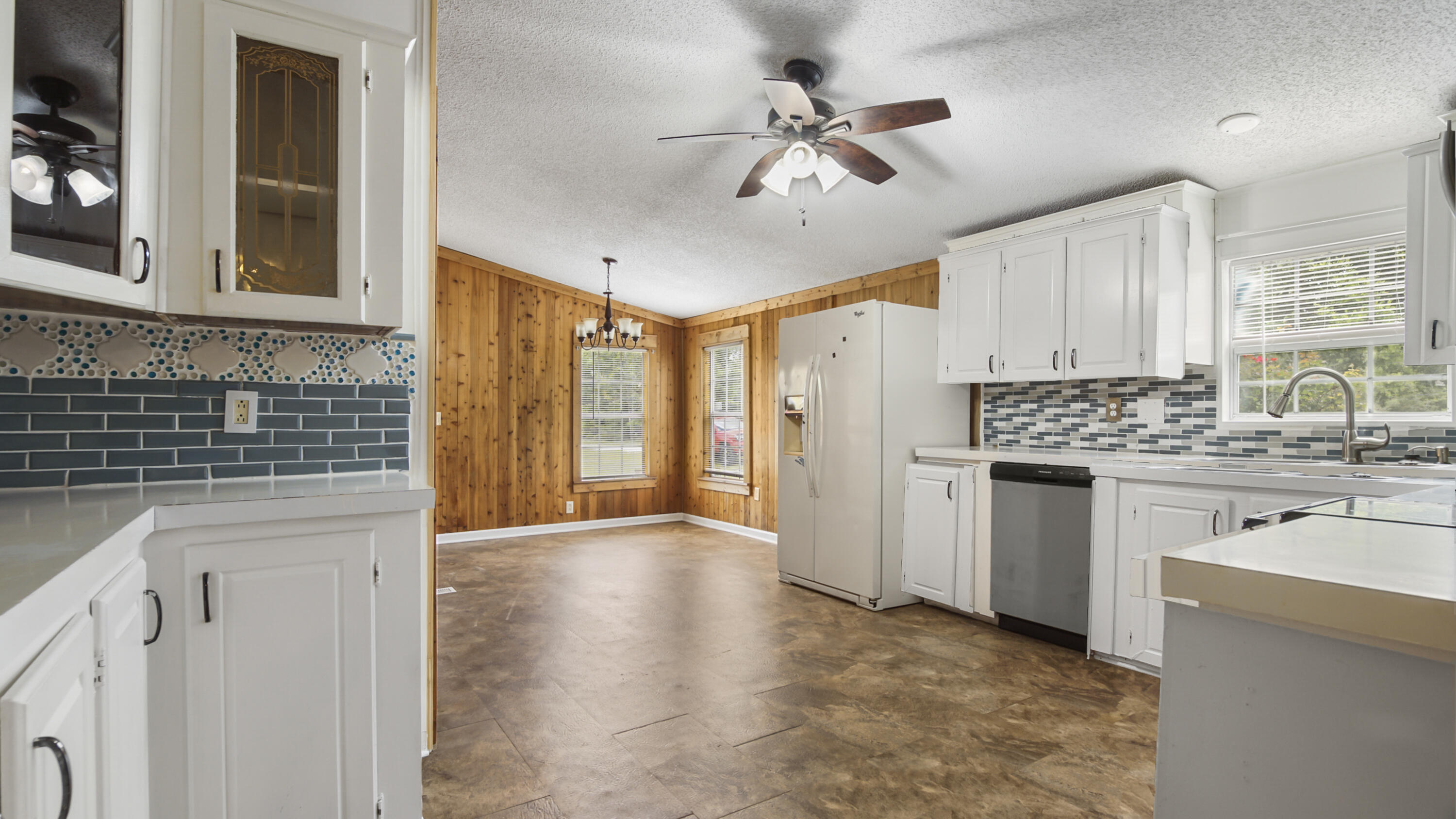 NO RECORDED SUBDIVISION - Residential