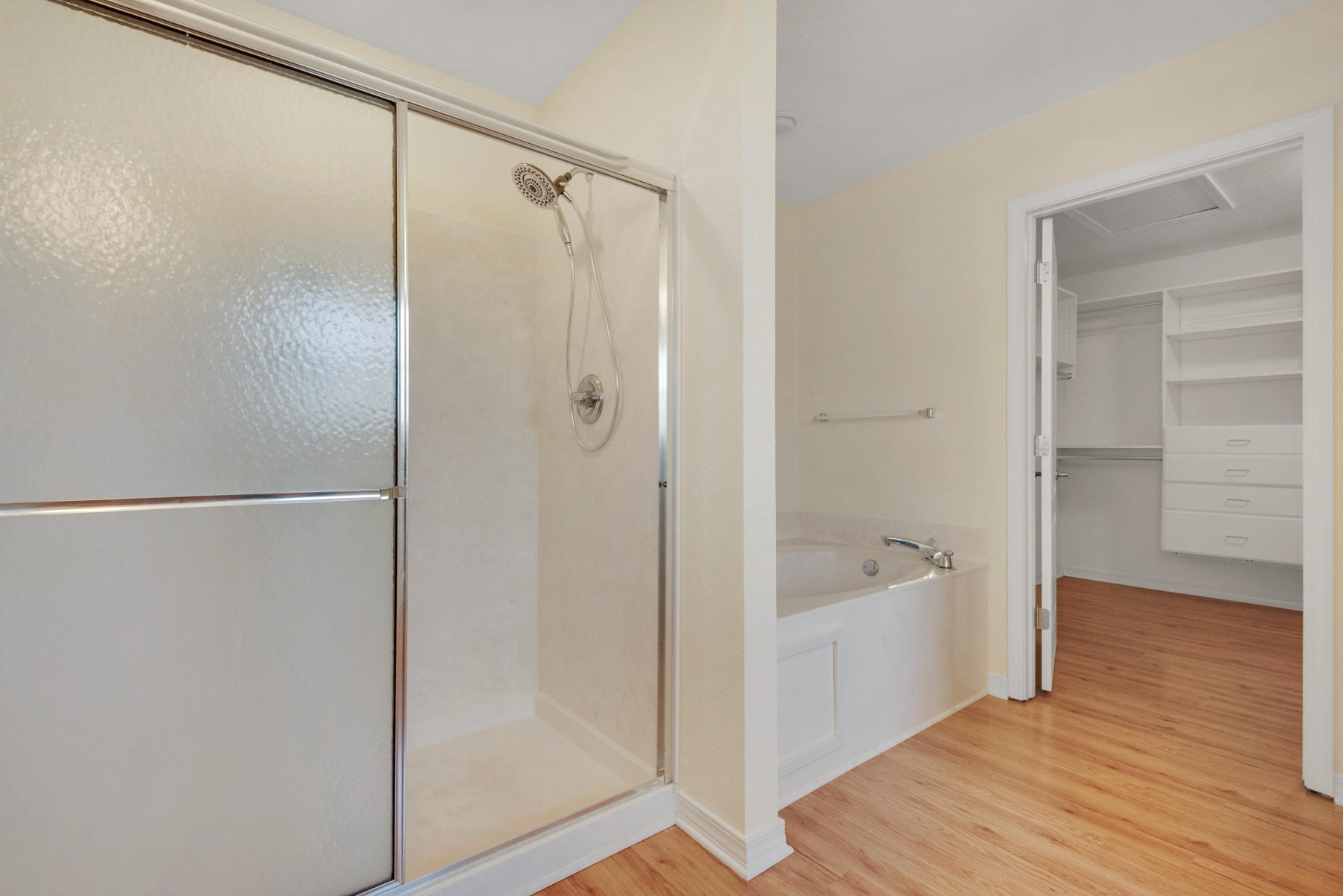 DRIFTWOOD ESTATES - Residential