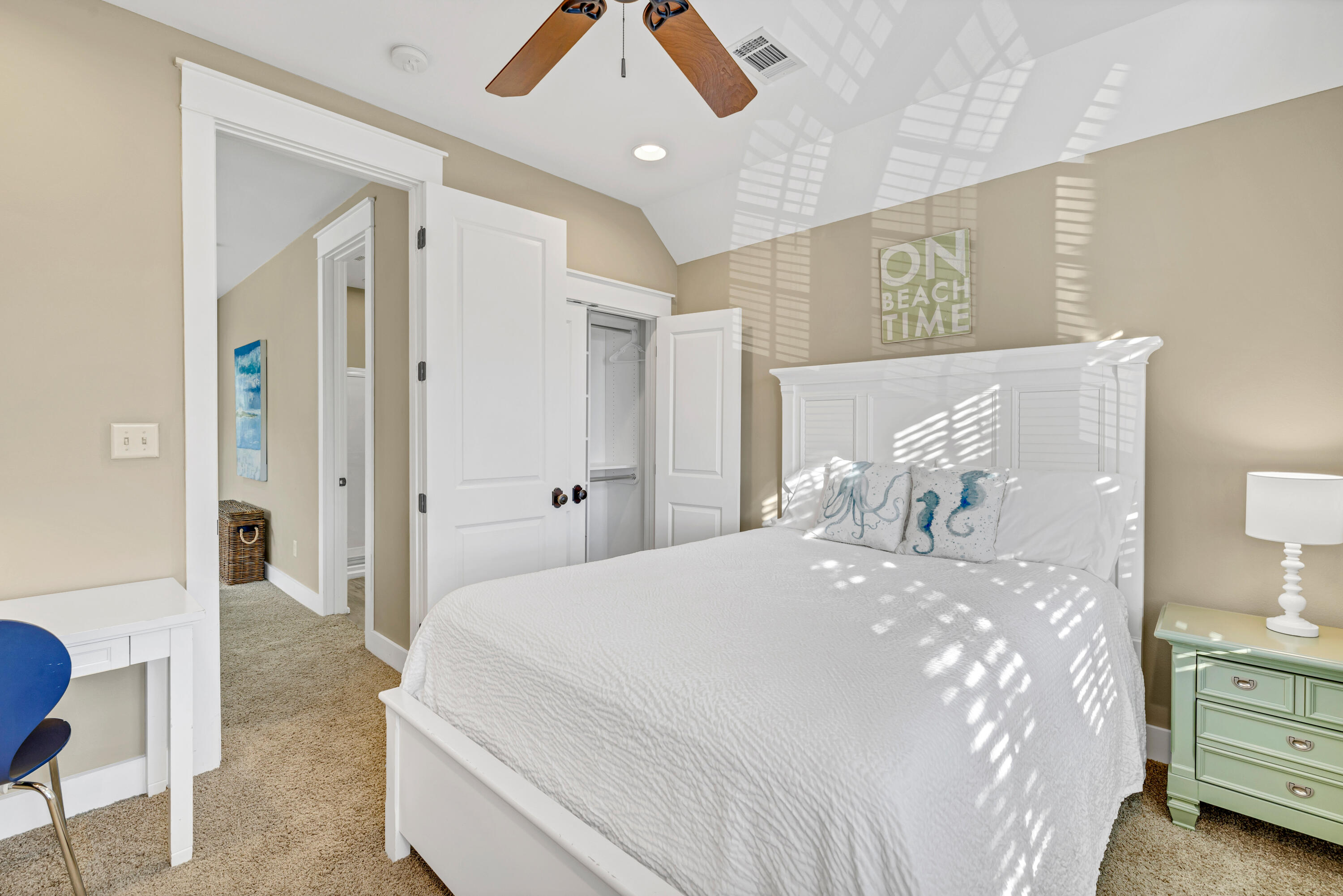 BUNGALOS AT SANDESTIN - Residential