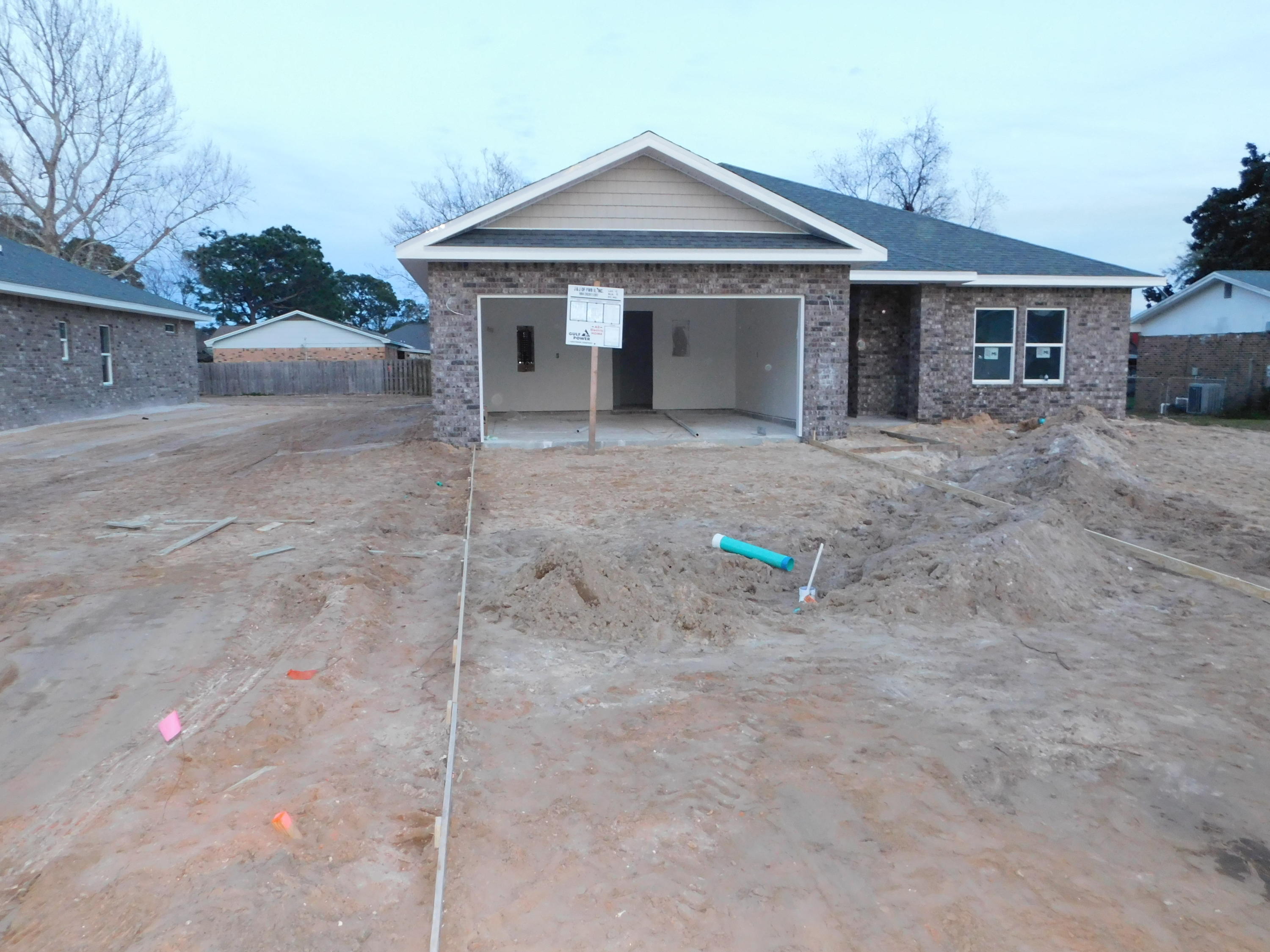 WYNNEHAVEN BCH EST - Residential