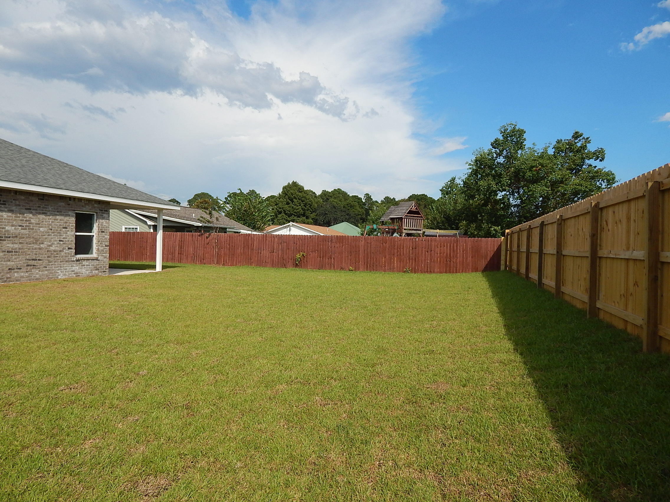 WYNNEHAVEN BCH EST - Residential