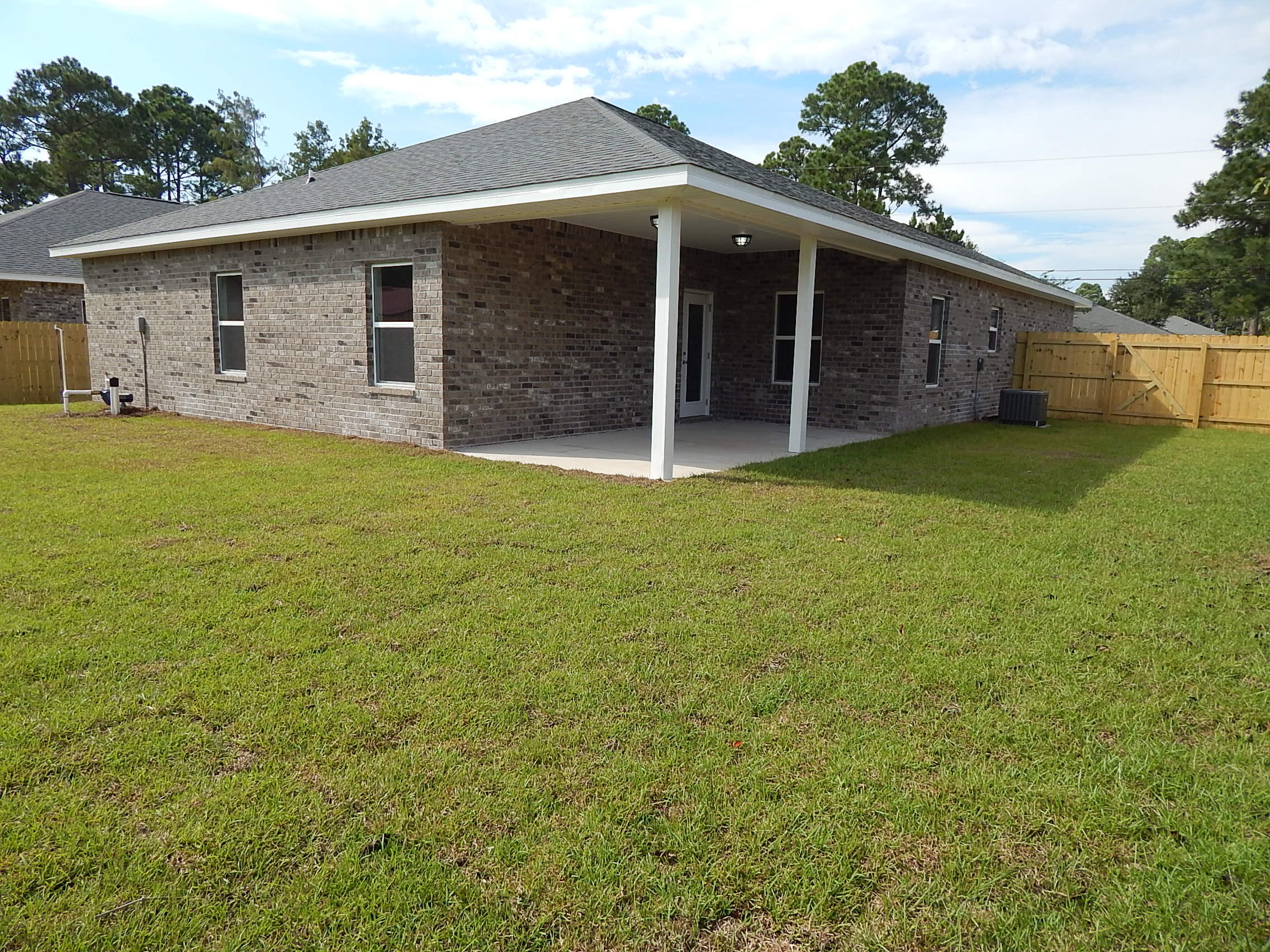 WYNNEHAVEN BCH EST - Residential