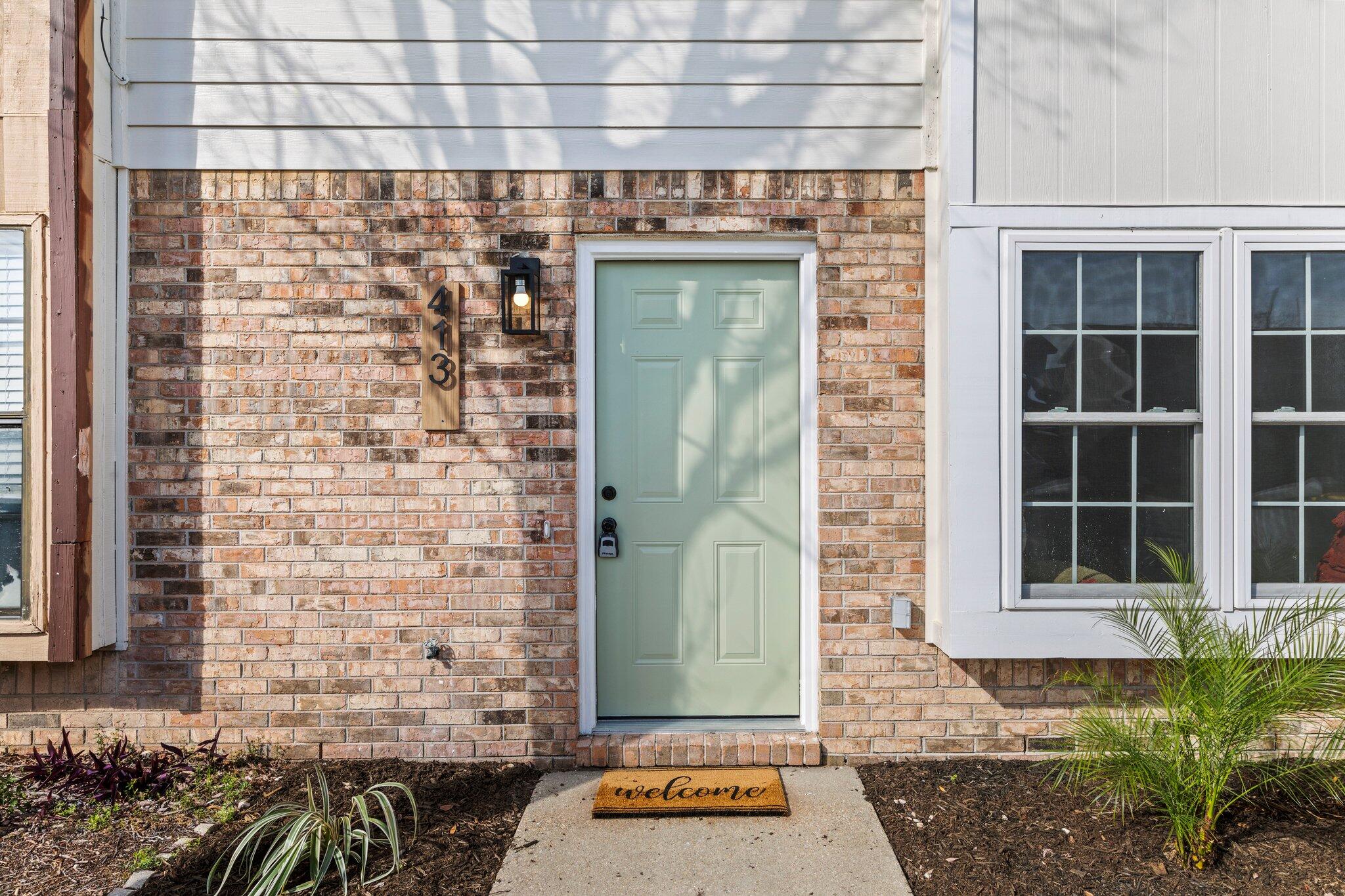 VIKING MANOR PH 1 - Residential