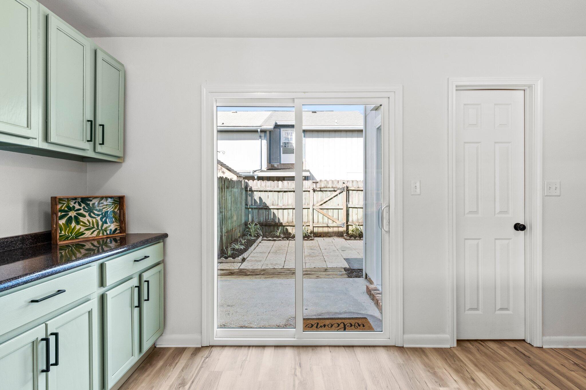 VIKING MANOR PH 1 - Residential