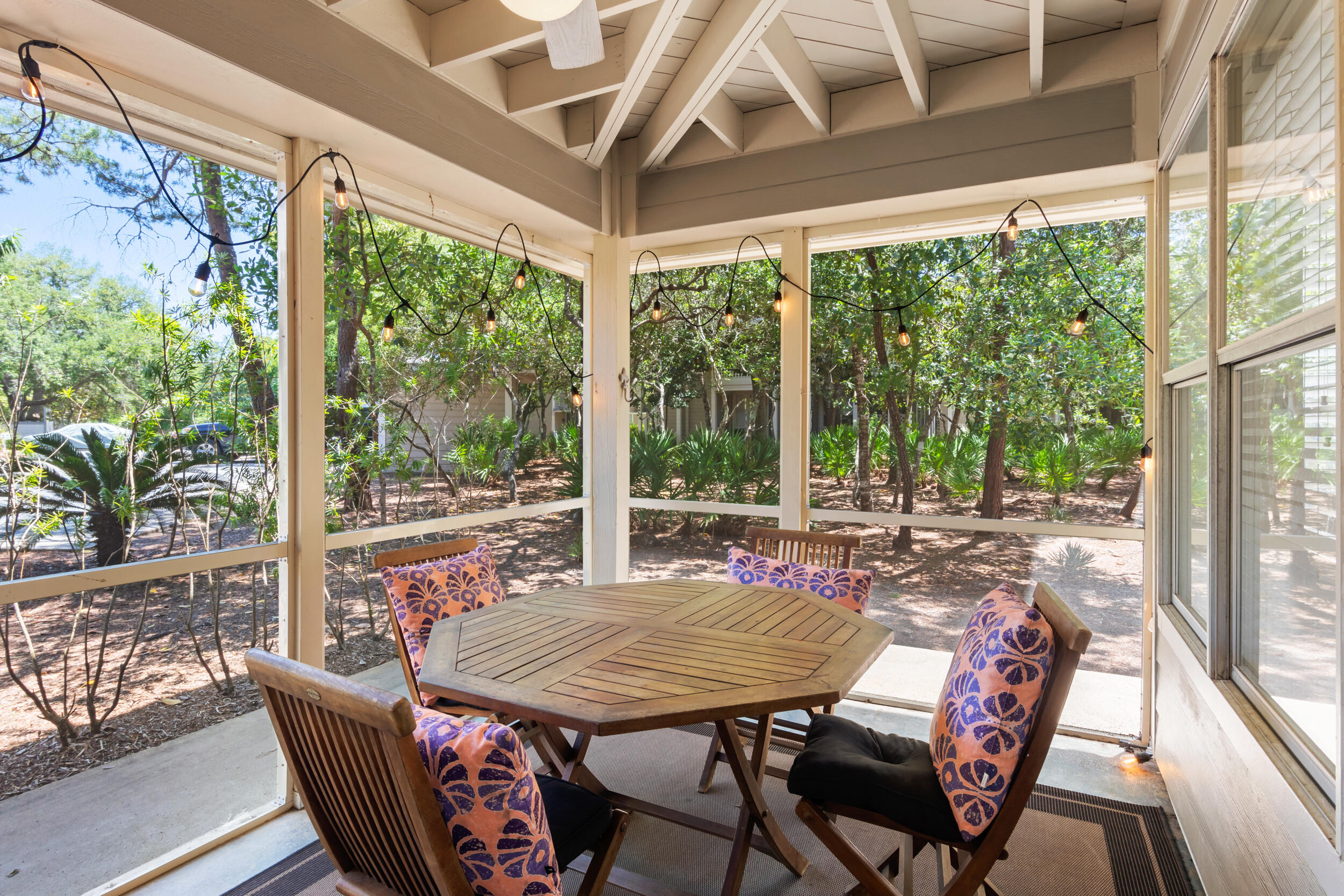 HIDDEN DUNES BEACH COTTAGES 2 - Residential