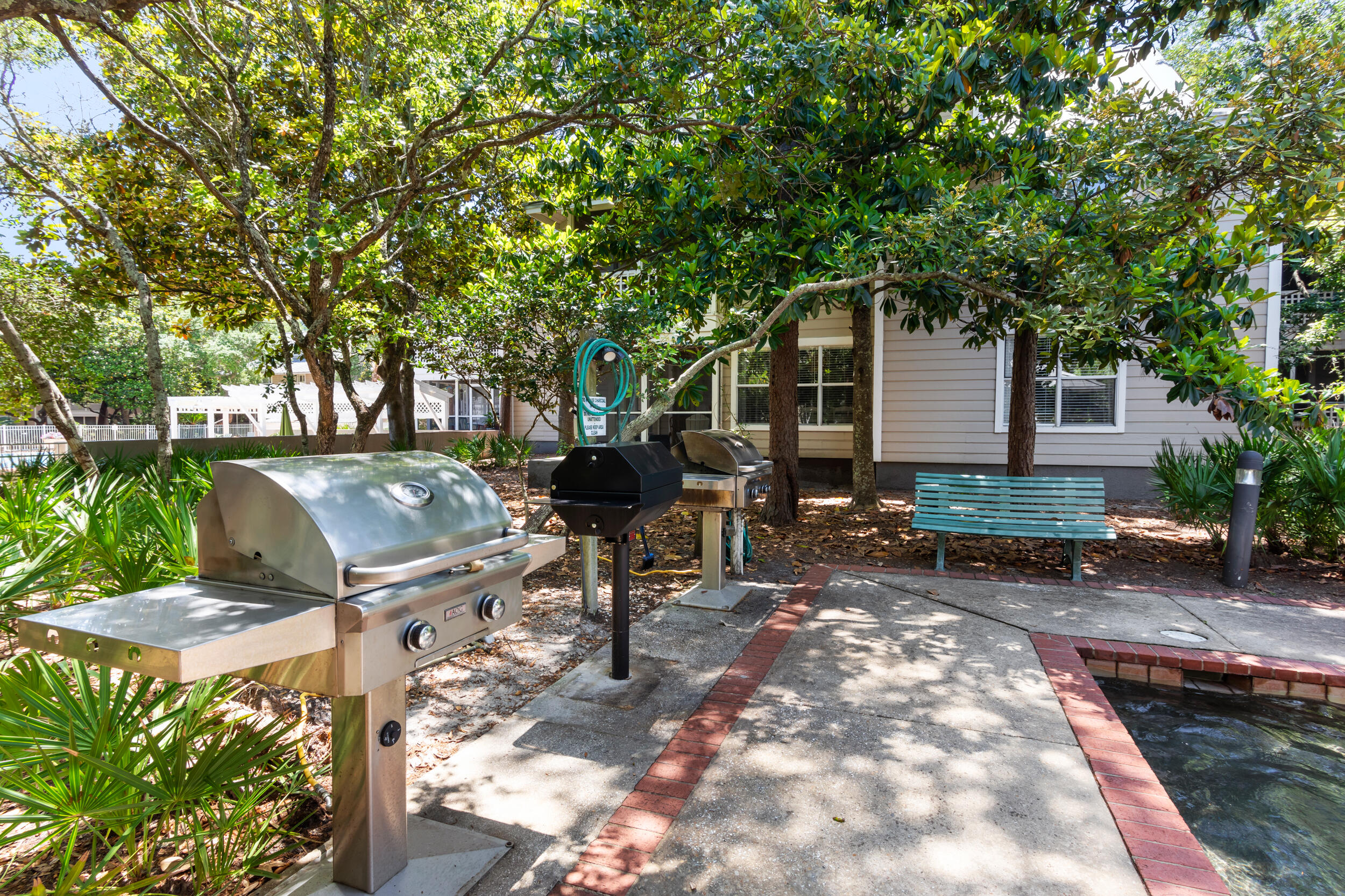 HIDDEN DUNES BEACH COTTAGES 2 - Residential