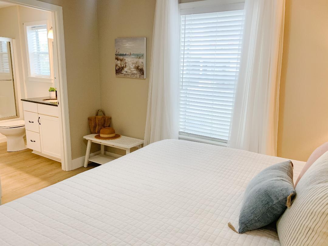 BEACHSIDE VILLAS CONDO - Residential