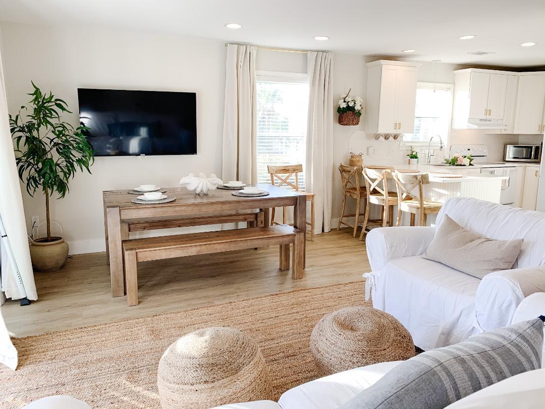 BEACHSIDE VILLAS CONDO - Residential