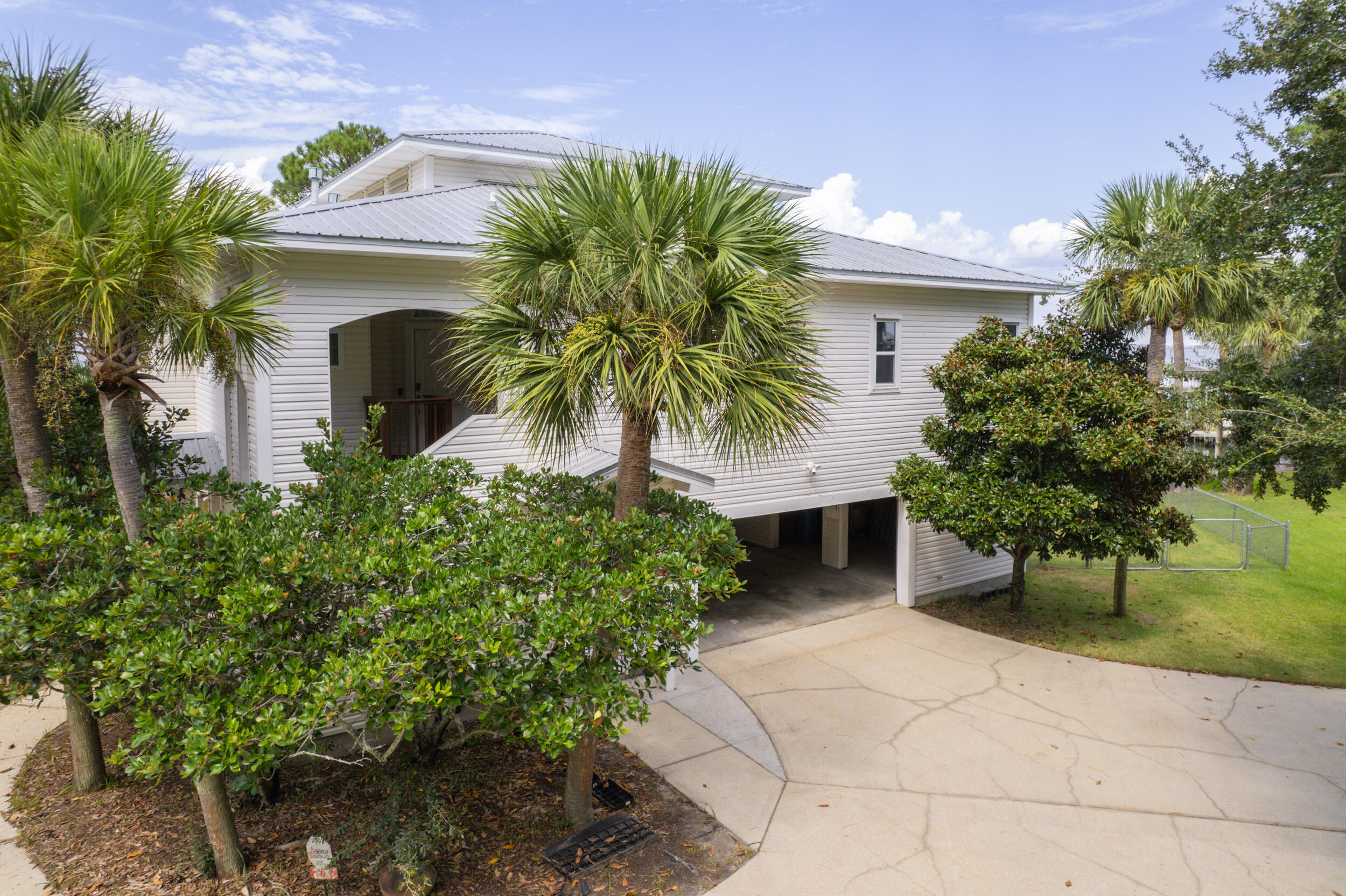 SANTA ROSA BEACH ESTATES - Residential