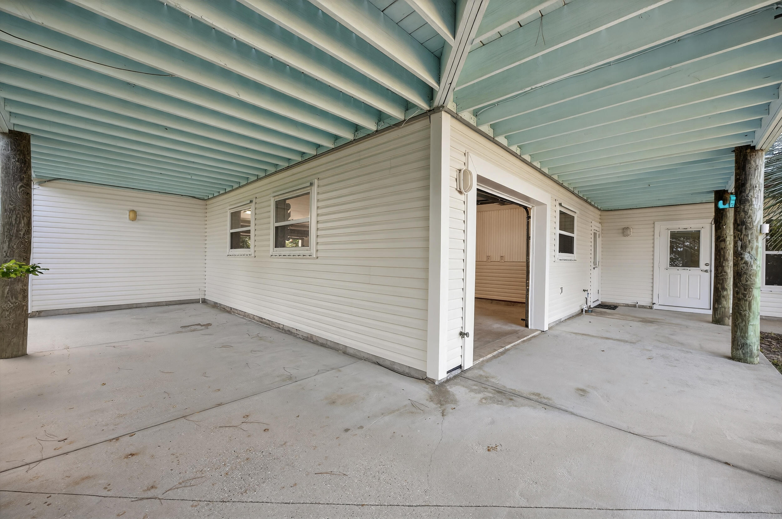 SANTA ROSA BEACH ESTATES - Residential