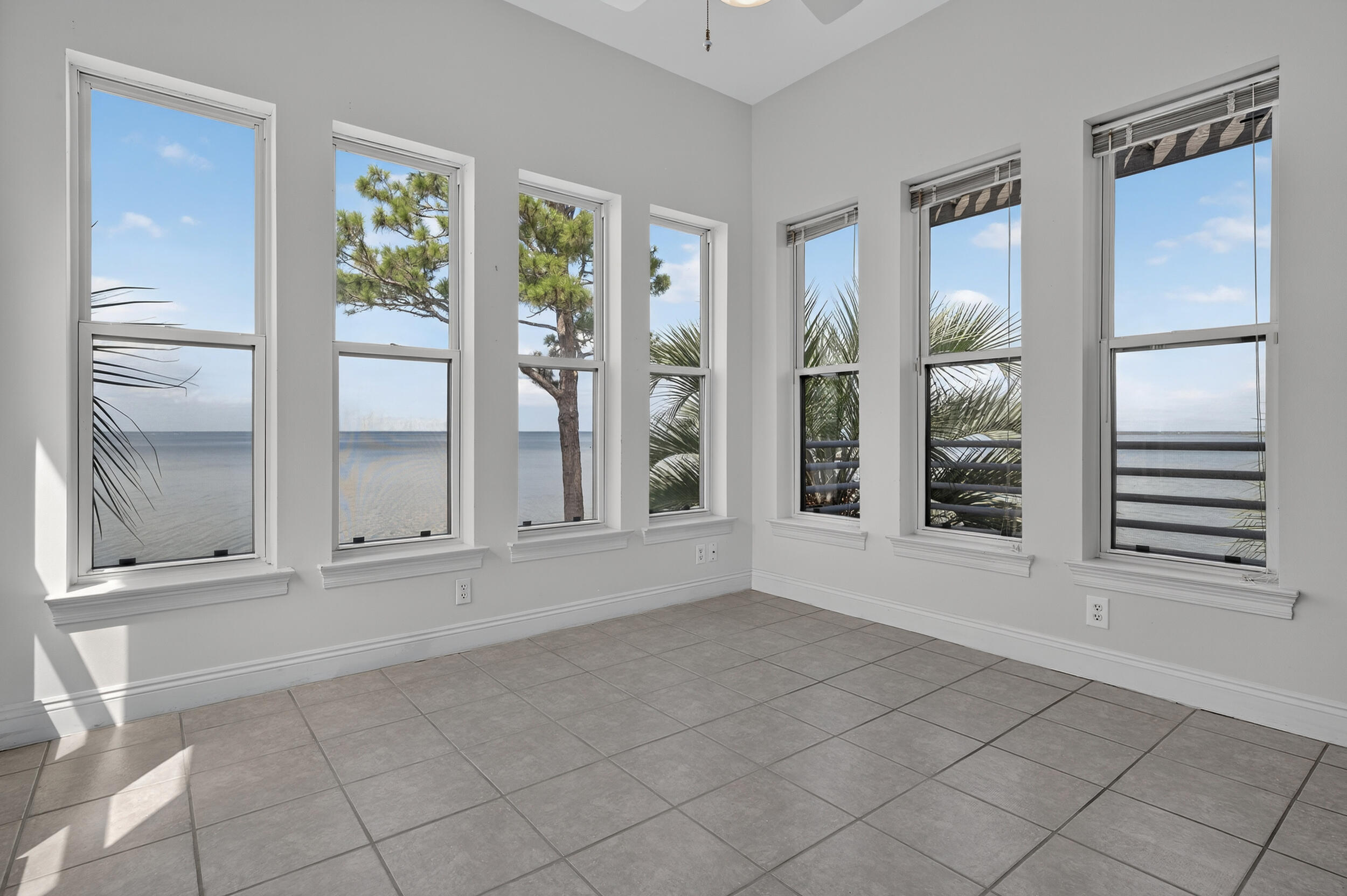 SANTA ROSA BEACH ESTATES - Residential