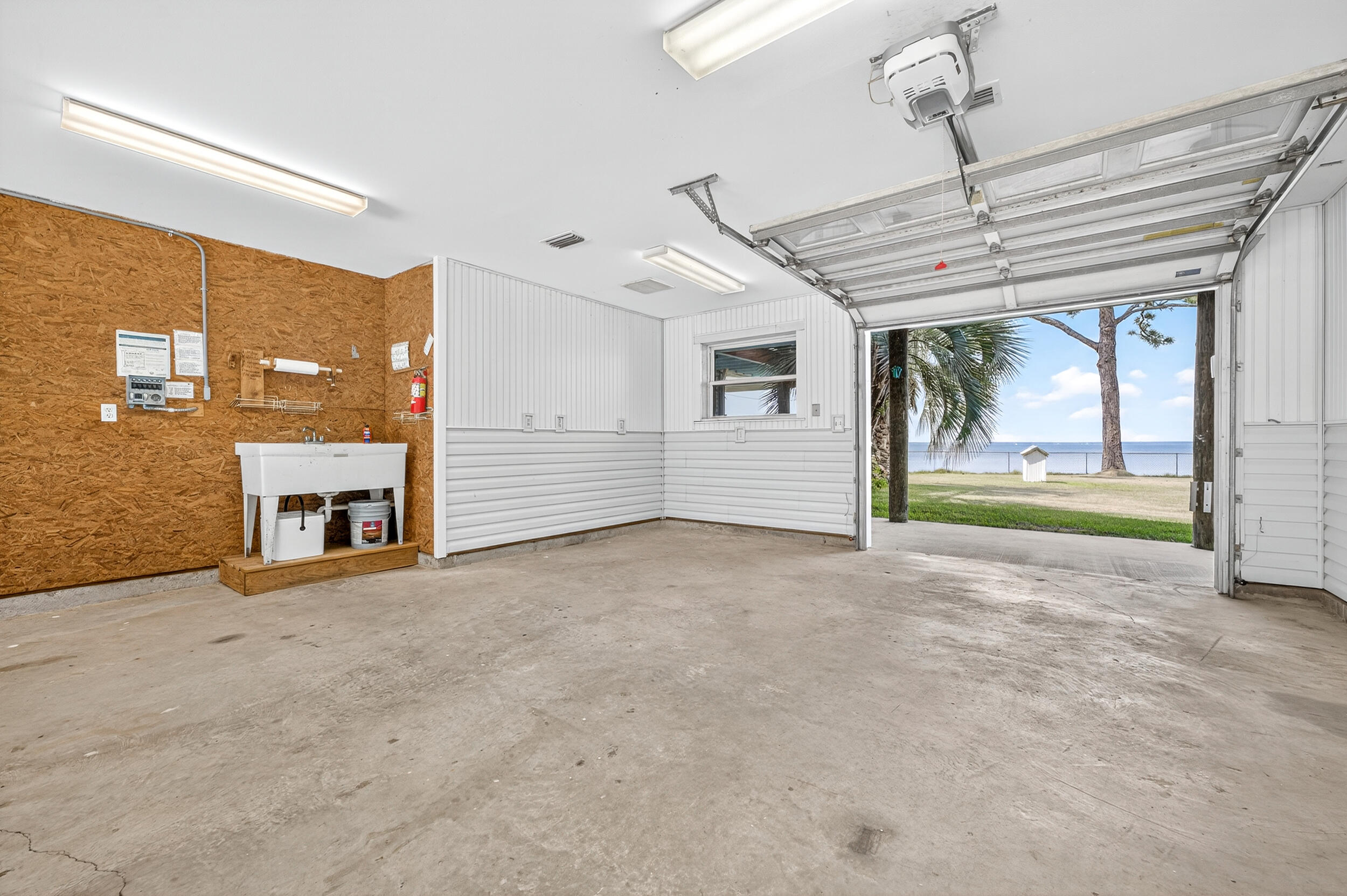 SANTA ROSA BEACH ESTATES - Residential