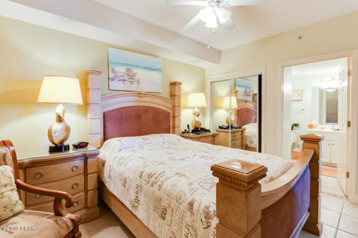 MAJESTIC BEACH TOWERS I - Residential