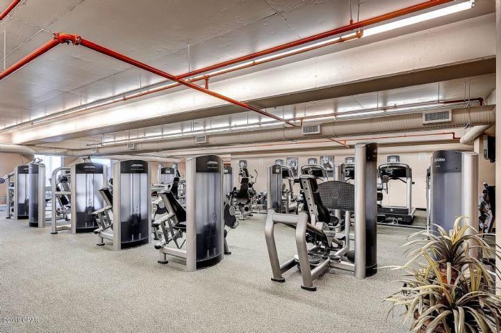 MAJESTIC BEACH TOWERS I - Residential