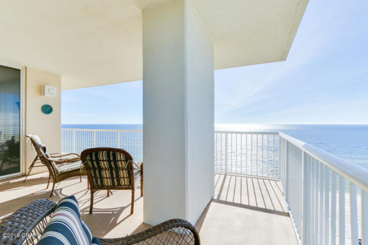 MAJESTIC BEACH TOWERS I - Residential