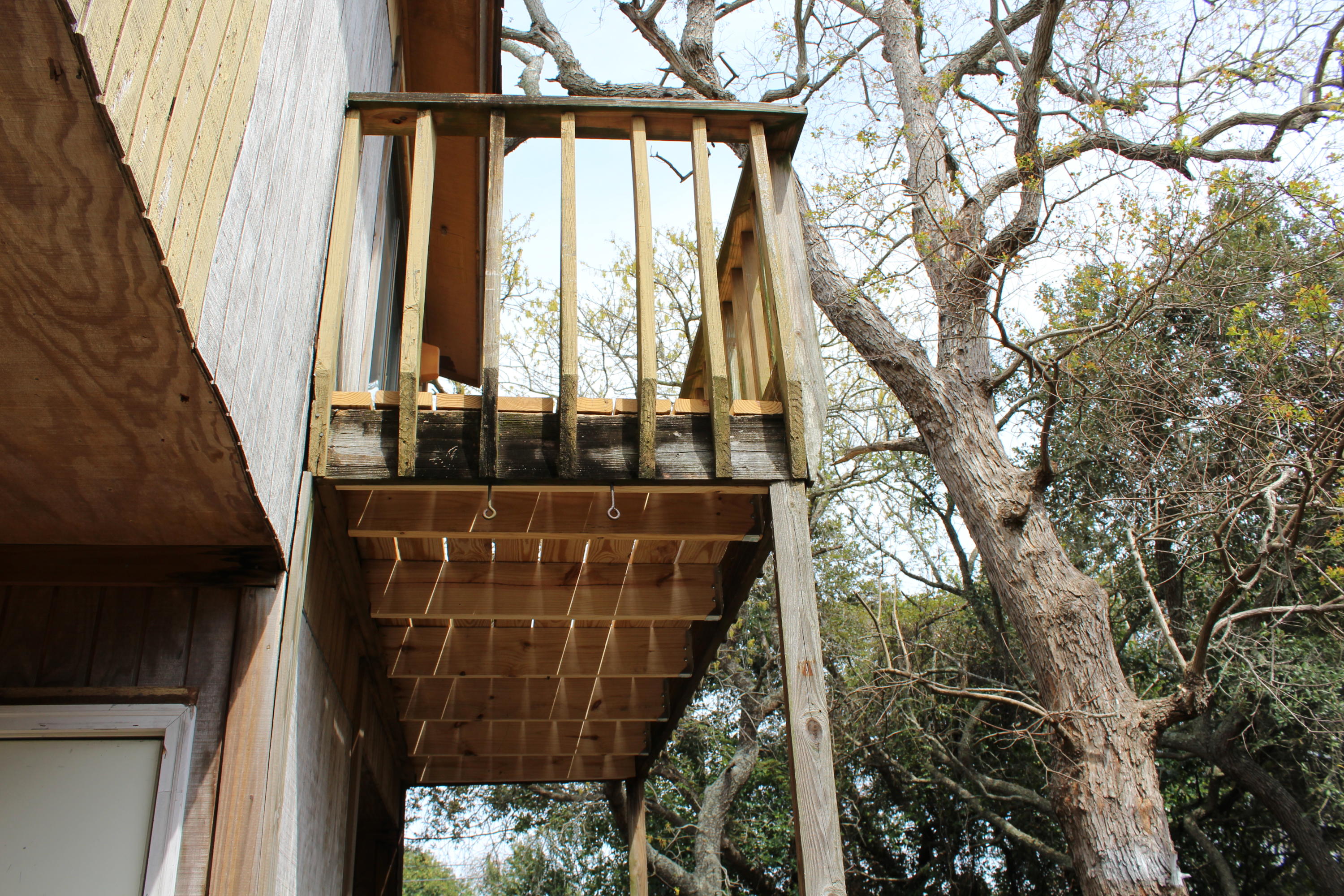 PINE RIDGE PARK - Residential